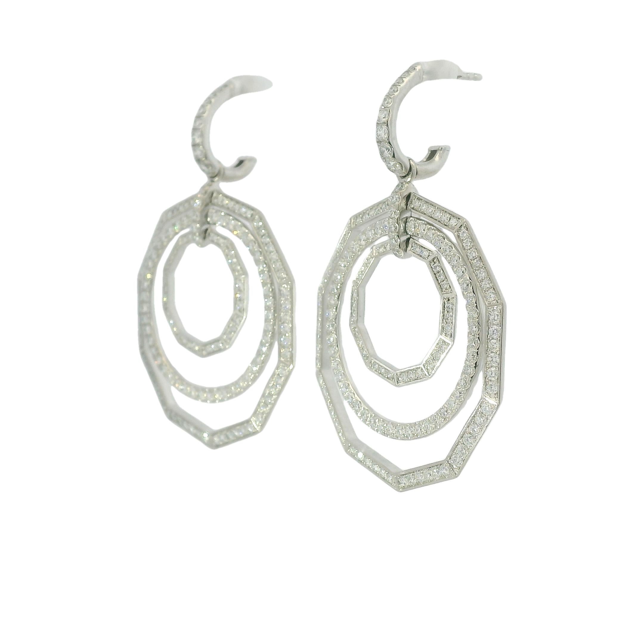 Round Cut David Yurman 18k White Gold Natural 2.89 Carat Diamond Stax Multi-Hoop Earrings For Sale