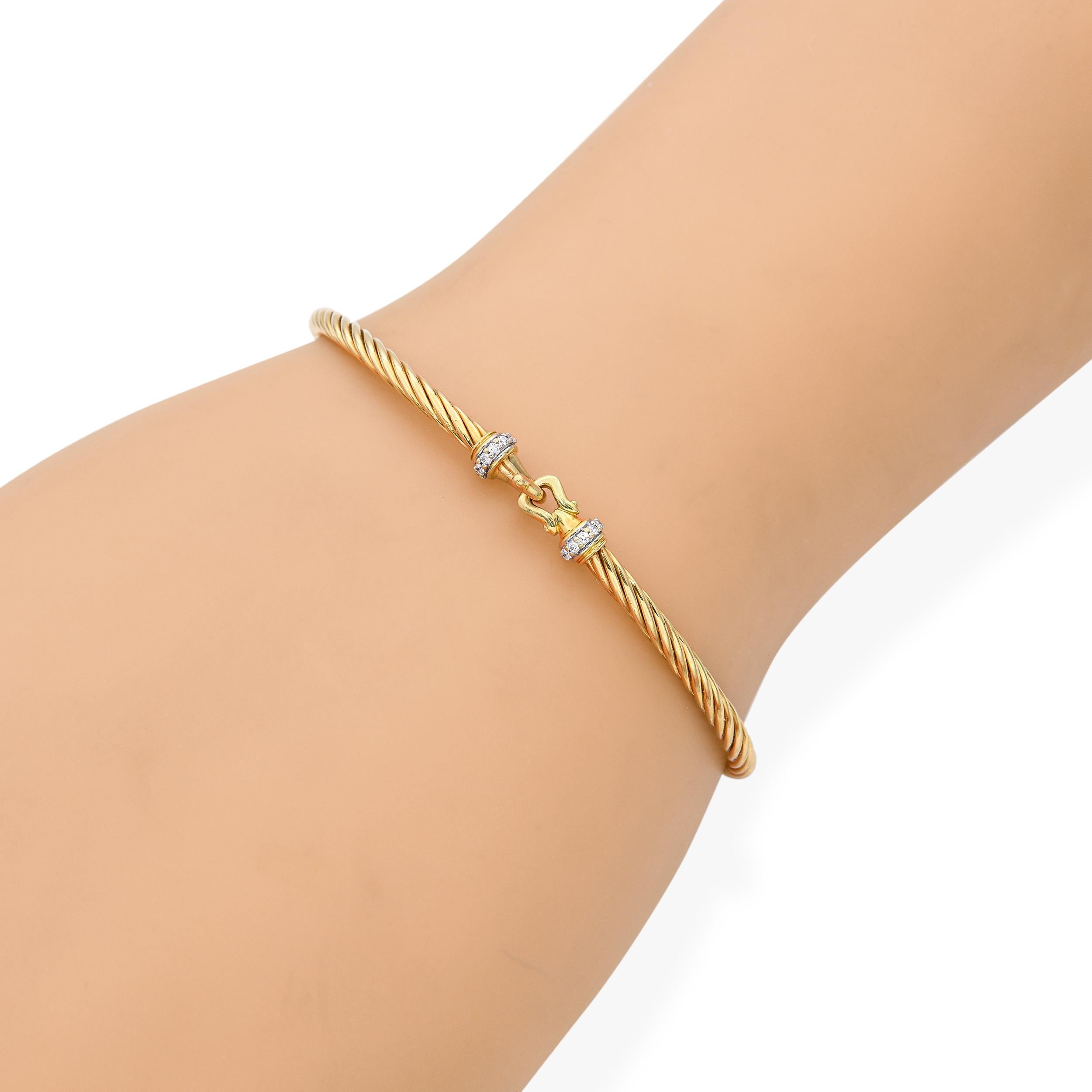 Moderno David Yurman 18k Yellow Gold and Diamond Cablespira Bracelet in vendita