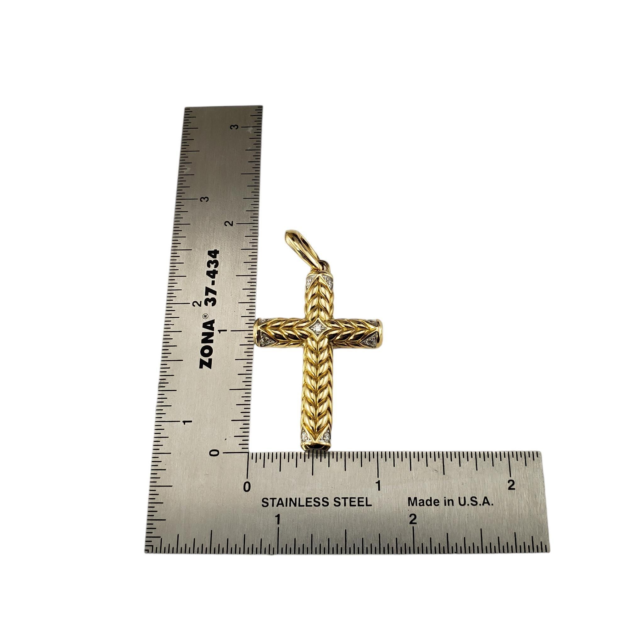 David Yurman 18K Yellow Gold and Diamond Chevron Sculpted Cross Pendant #18461 3