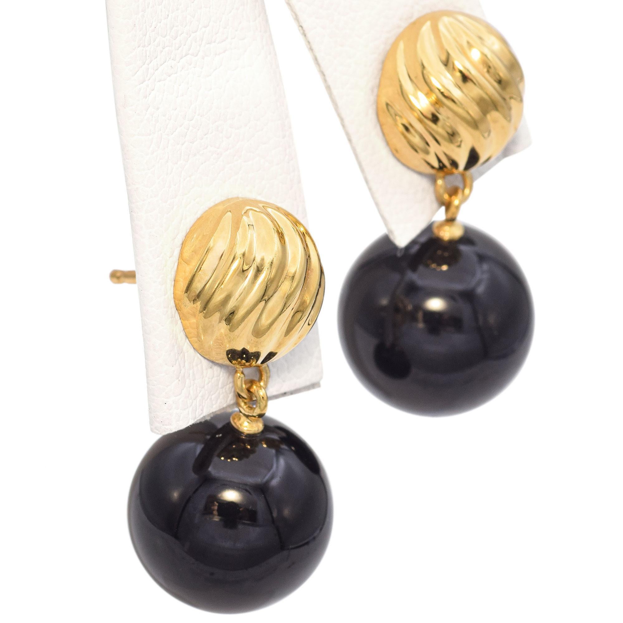 David Yurman Orecchini a goccia in oro giallo 18 carati con onice nero In condizioni buone in vendita a New York, NY