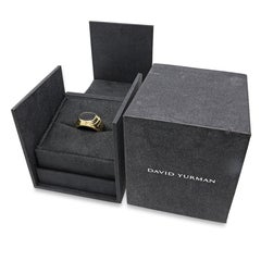 Bague chevalière David Yurman en or jaune 18 carats avec onyx noir