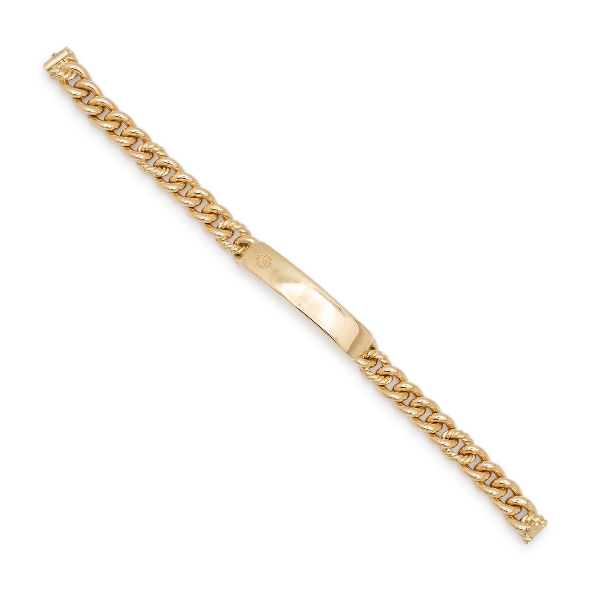 Brand: David Yurman

Gender: Ladies

Metal Type: 18K Yellow Gold

Length: 6.50 inches

Width : 8.75 mm

Weight: 32.95 grams

18K yellow gold link, i.d bracelet. Engraved with 