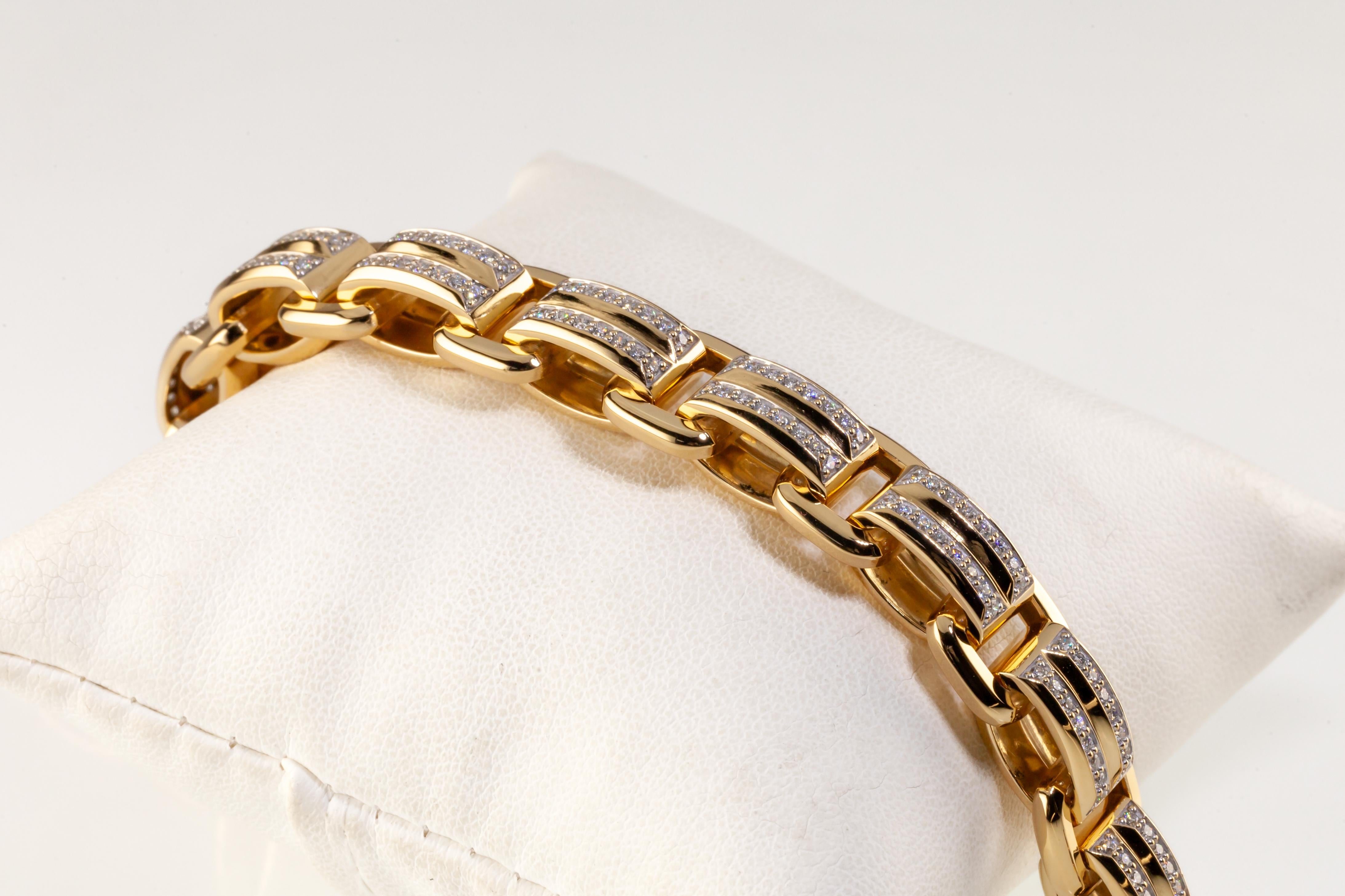 Women's or Men's David Yurman 18k Yellow Gold Deco Beveled Link Bracelet Large 1.93 Carats For Sale
