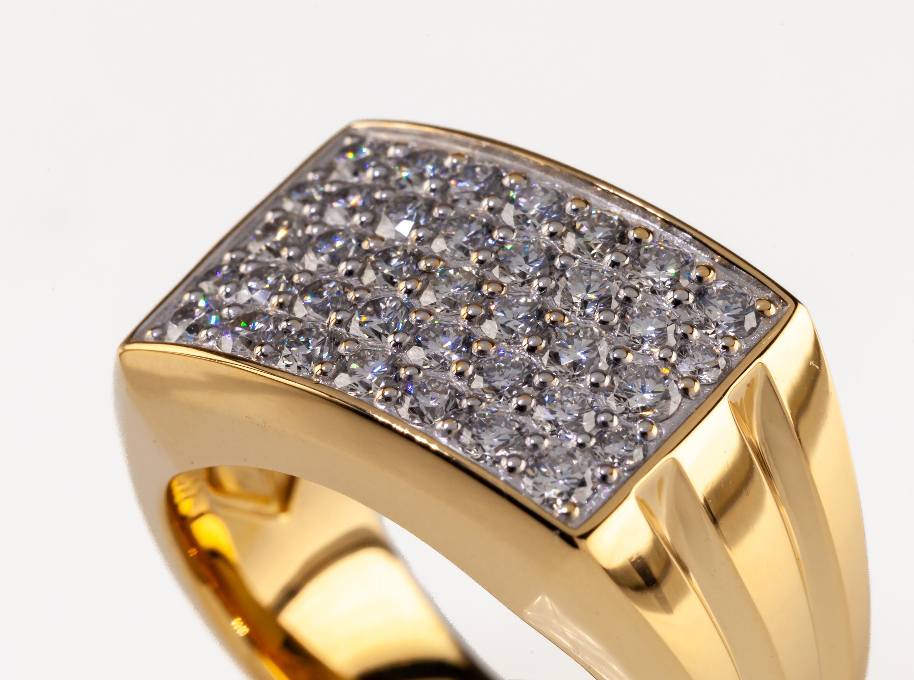 Men's David Yurman 18k Yellow Gold Diamond Deco Beveled Signet Ring Size 11 For Sale
