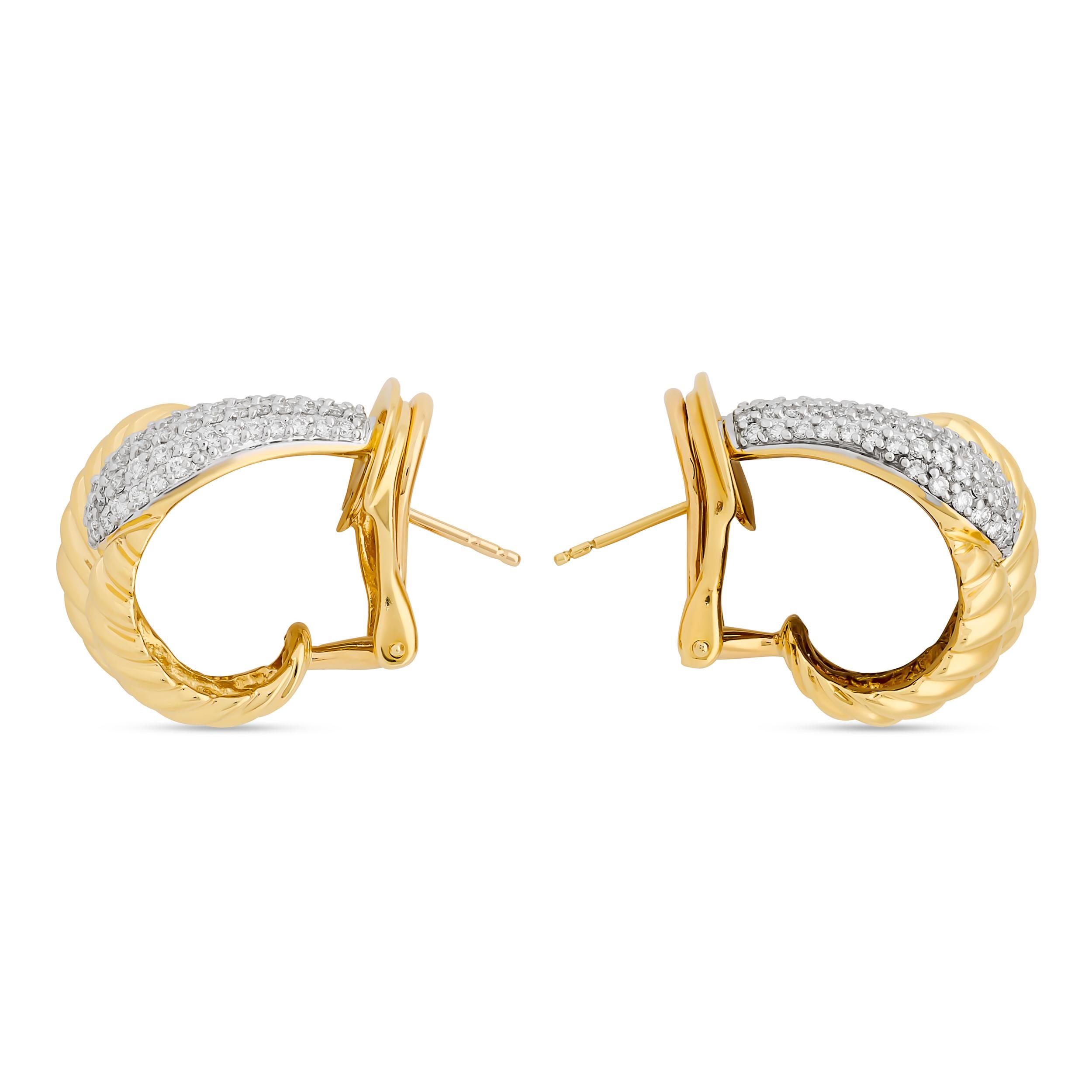 David Yurman 18K Yellow Gold Diamond Interlocking Earrings In Excellent Condition For Sale In Philadelphia, PA