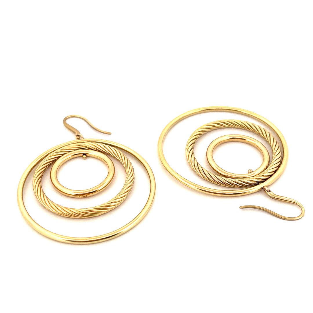 Femenino o masculino David Yurman Pendientes colgantes de aro muy grande móviles de oro amarillo de 18k en venta