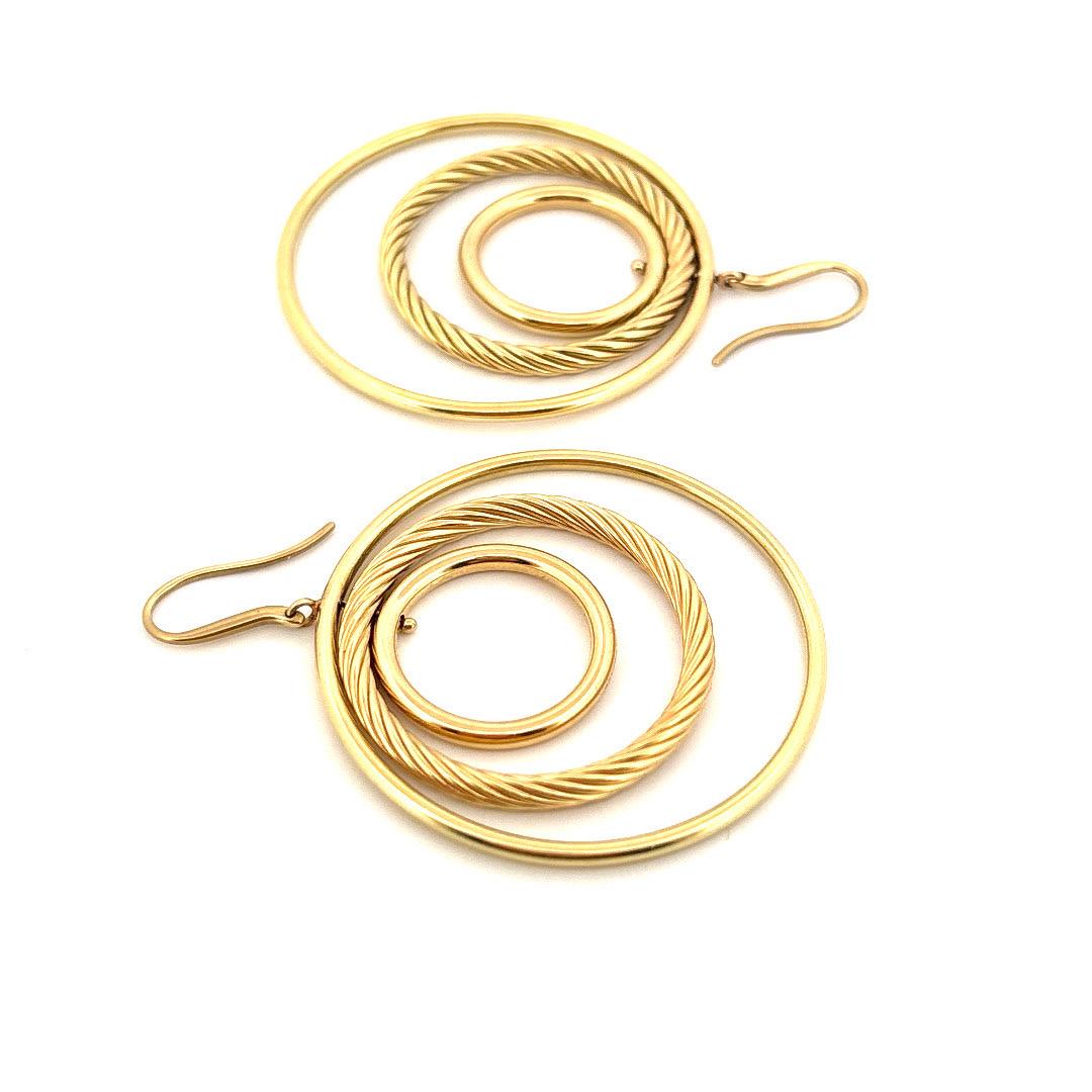 David Yurman Pendientes colgantes de aro muy grande móviles de oro amarillo de 18k en venta 2