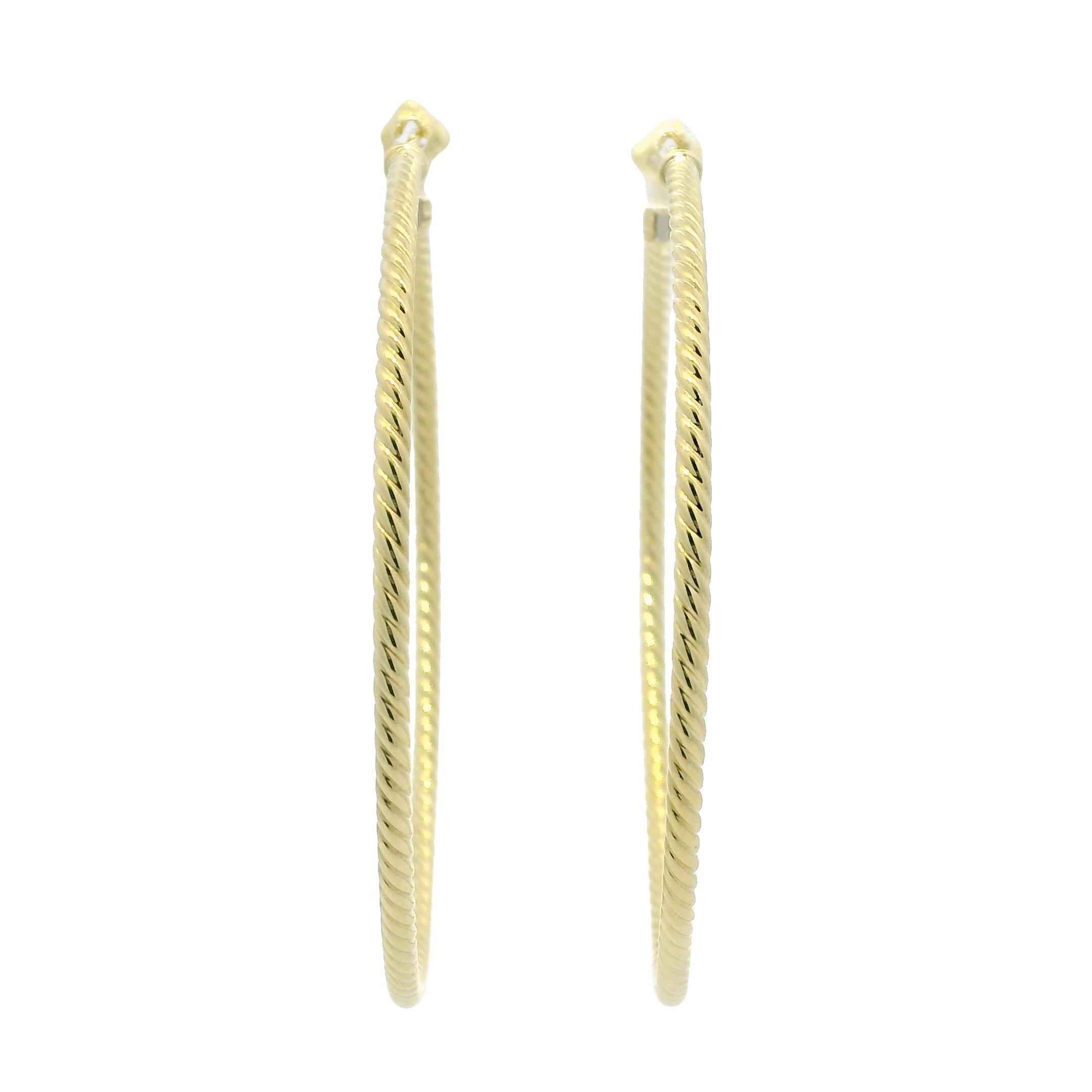 David Yurman - Boucles d'oreilles en or jaune 18 carats avec câbles fins

Designer : David Yurman
Matériau : Or jaune 18k
Dos des boucles d'oreilles : Dos de boucles d'oreilles en or jaune 18 carats
Dimensions de l'article : Les boucles d'oreilles
