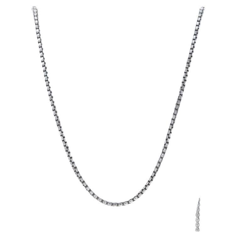Retail Price: $460

Brand: David Yurman

Metal Content: Sterling Silver & 14k Yellow Gold

Chain Style: Box
Necklace Style: Chain
Fastening Type: Lobster Claw Clasp

Measurements

Length: 36