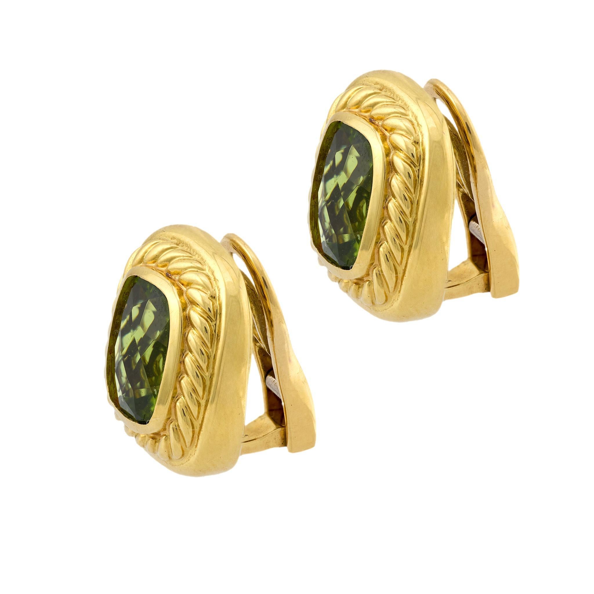 Pendientes David Yurman de oro amarillo de 18 quilates y peridoto de 5,90 quilates Moderno en venta