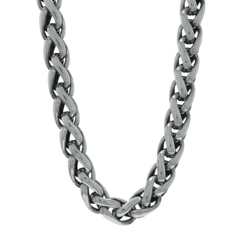 Marca: David Yurman
Diseño:  Collar de trigo de 8 mm

Contenido de metal: Plata de ley y oro amarillo de 14 quilates

Estilo de cadena: Trigo
Estilo de collar: Cadena
Tipo de cierre: Cierre de pinza de langosta

Medidas

Longitud: 17
Anchura