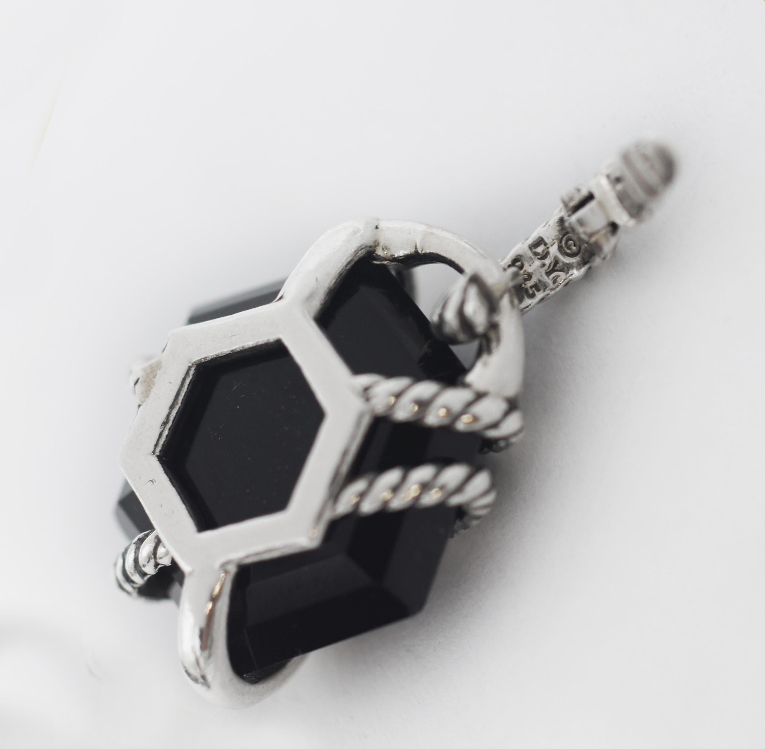 Taglio rotondo David Yurman 925 Ciondolo con diamanti e onice a forma di cavo in vendita