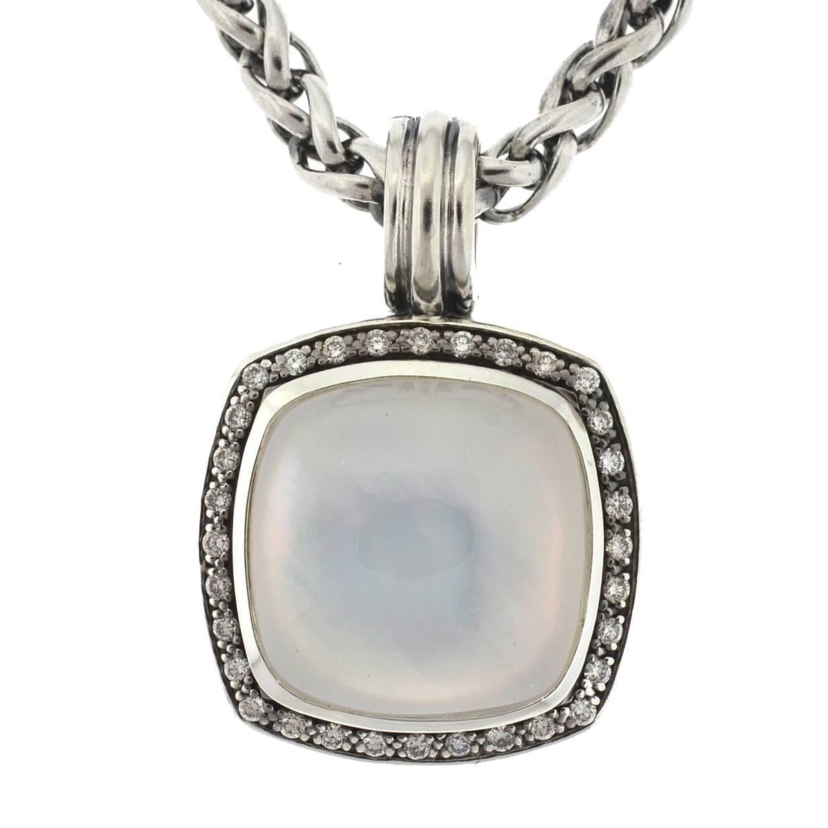 Company - David Yurman
Style - Albion
Metal - Sterling Silver 925
Stones - Moonstone 17mm and Diamonds
Length on the Chain - 18