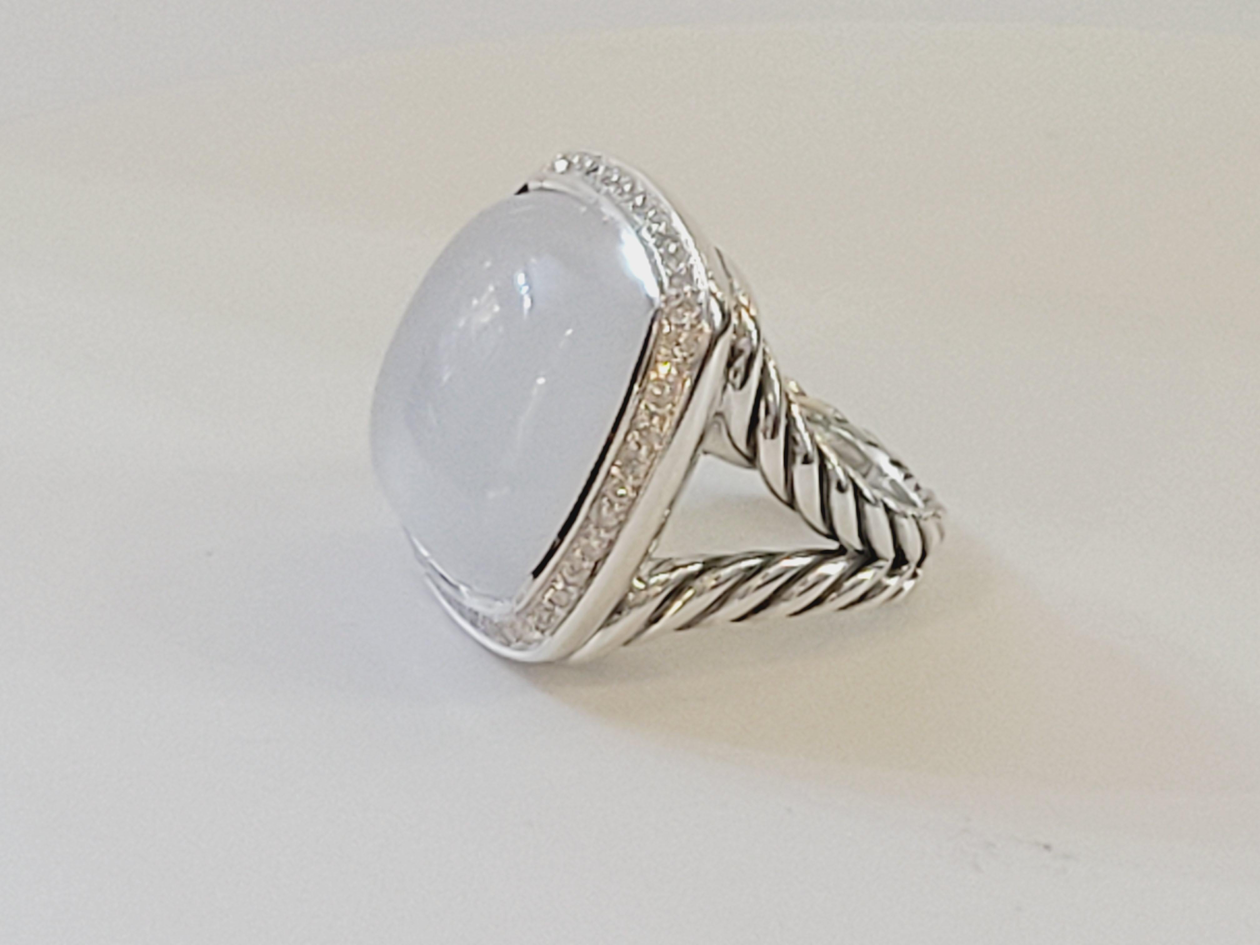 Brand David yurman
Mint condition
type ring
Ring size 7
Ring albion 19.7mm x 19.7mm
Material sterling silver
Metal purity 925
Comes with David Yurman pouch
