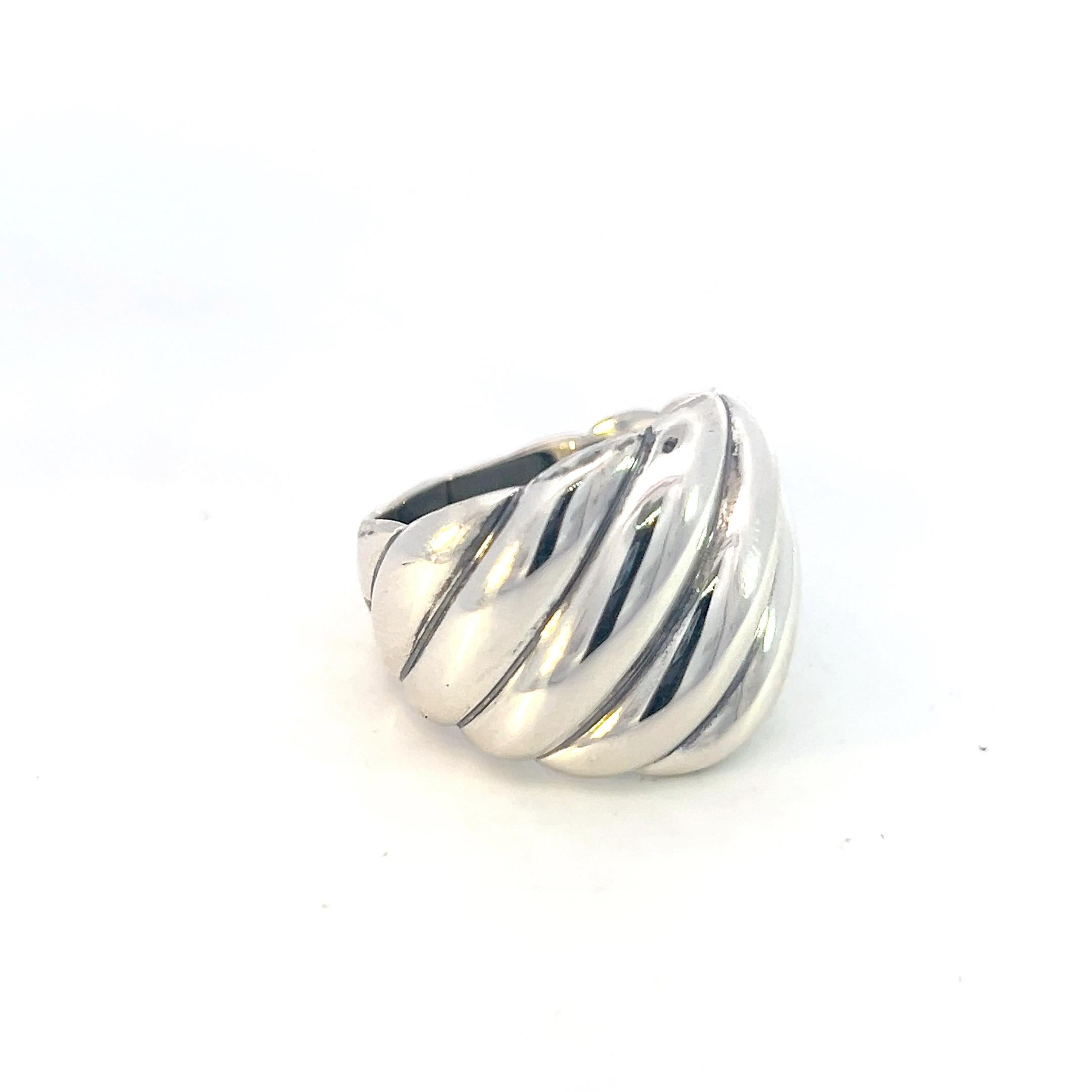 David Yurman Authentic Estate Cable Dome Ring 7.75 Silver In Good Condition In Brooklyn, NY