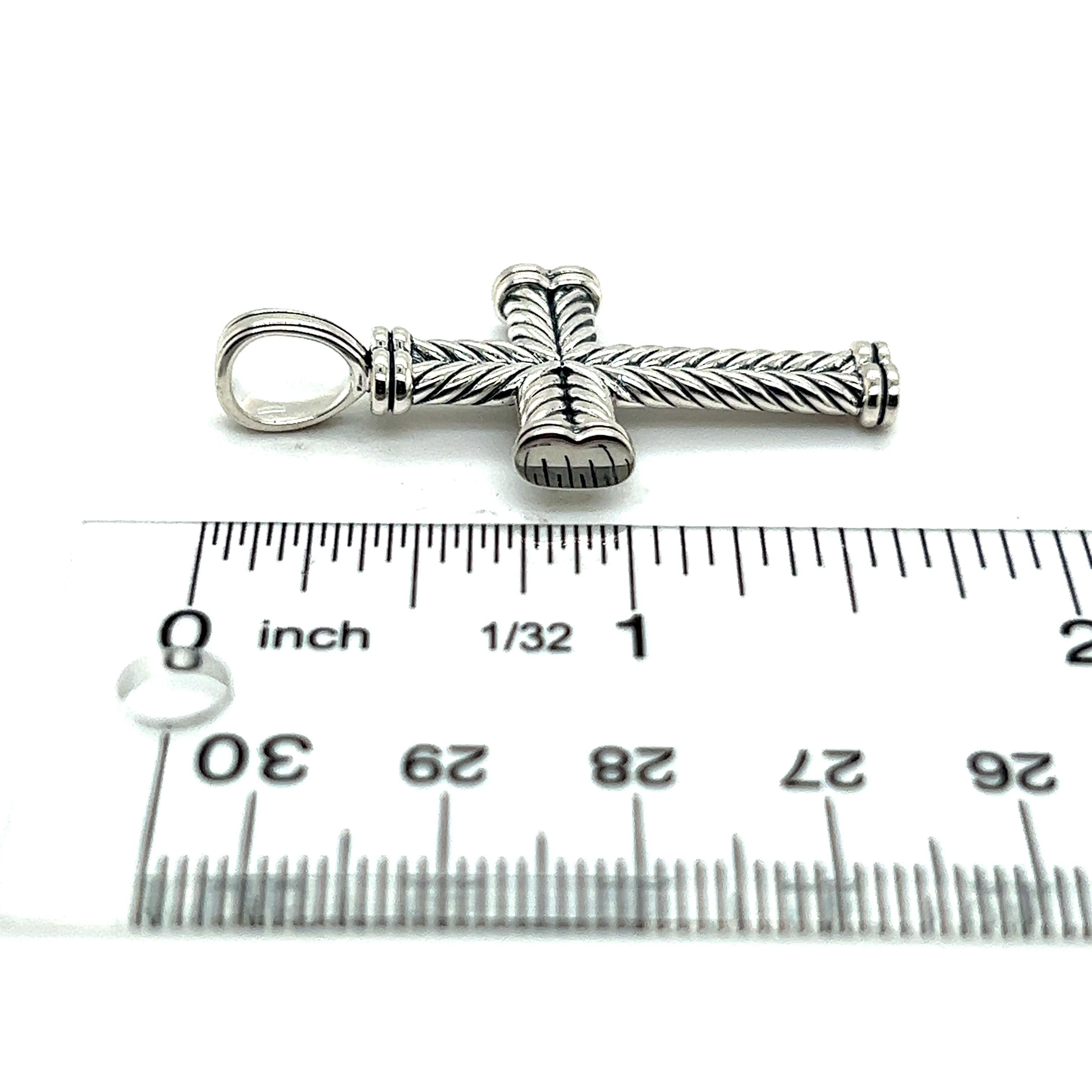 David Yurman Authentic Estate Chevron Silver Cross Pendant 3