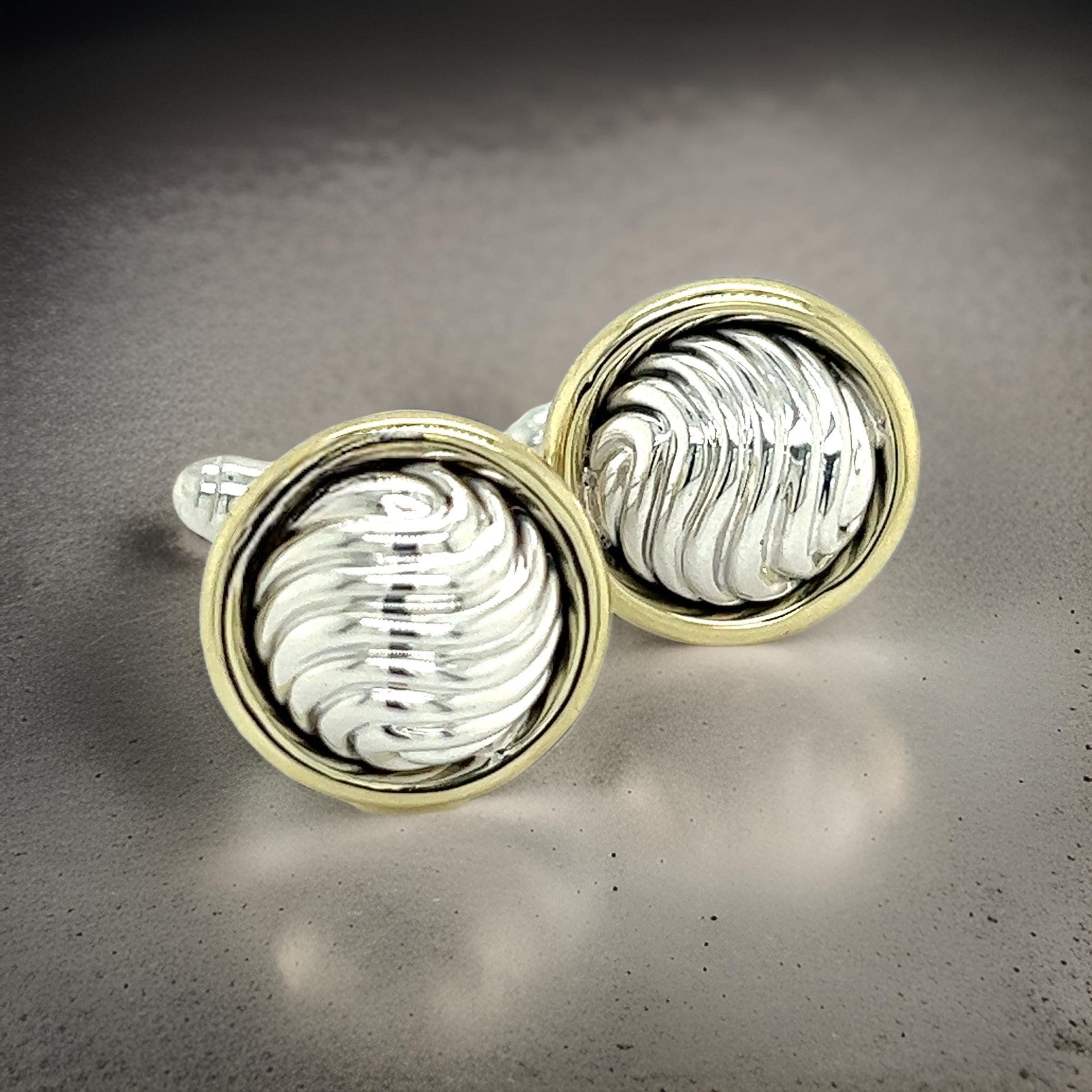 David Yurman Authentic Estate Cufflinks 14k Gold + Silver For Sale 4