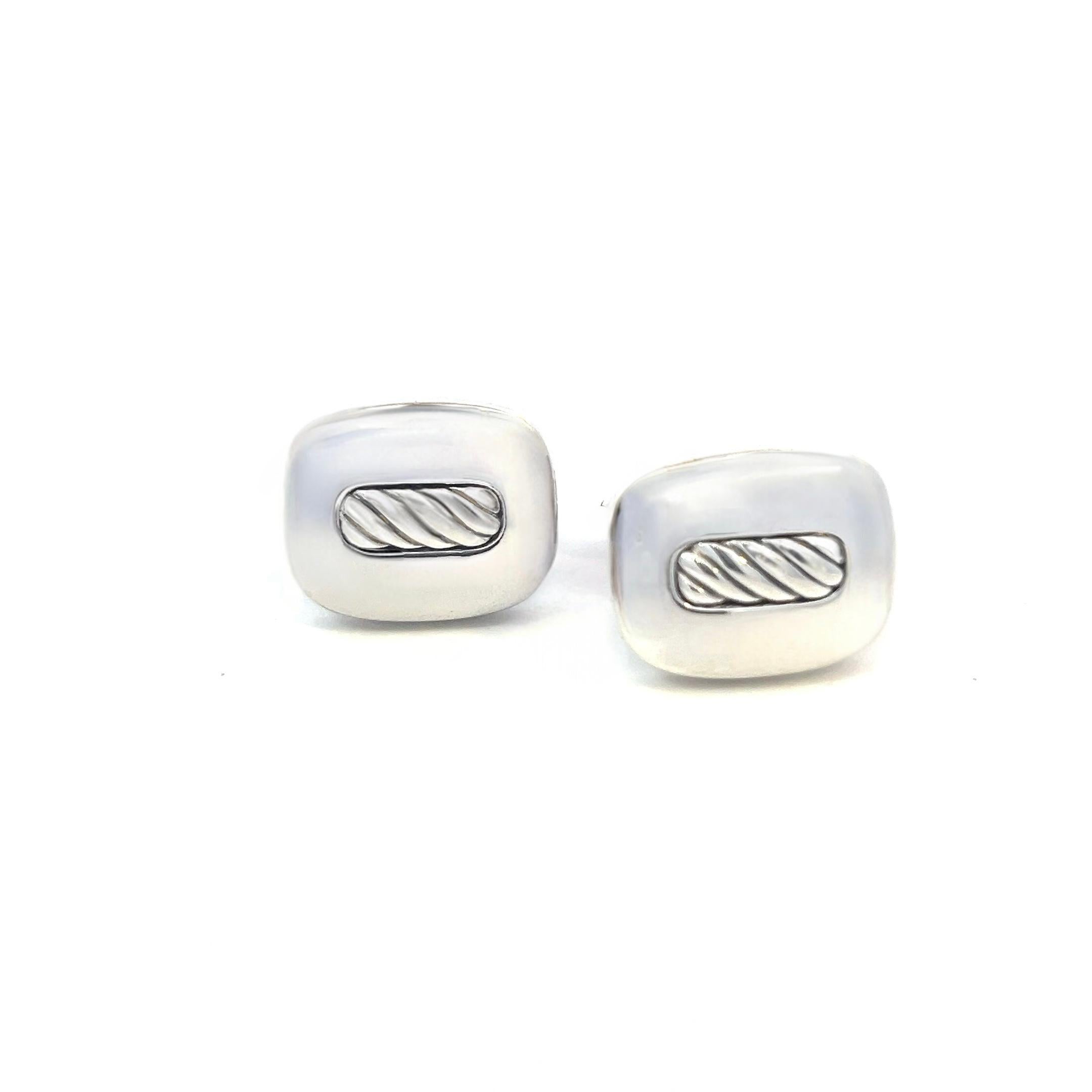 David Yurman Authentic Estate Cufflinks Silver In Good Condition For Sale In Brooklyn, NY