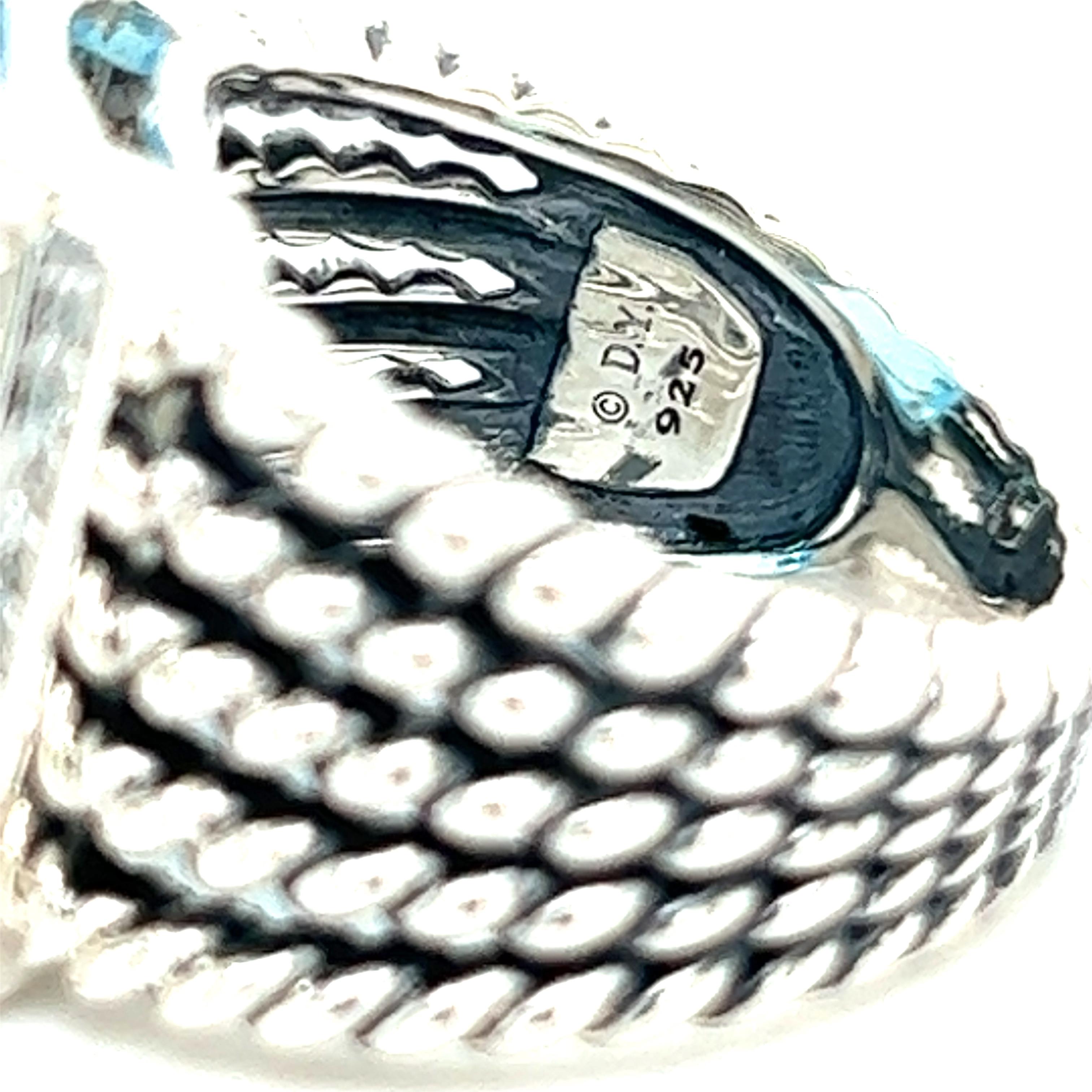 David Yurman Authentic Estate Diamond Wheaton Blue Topaz Ring 8.5 Silver In Good Condition In Brooklyn, NY
