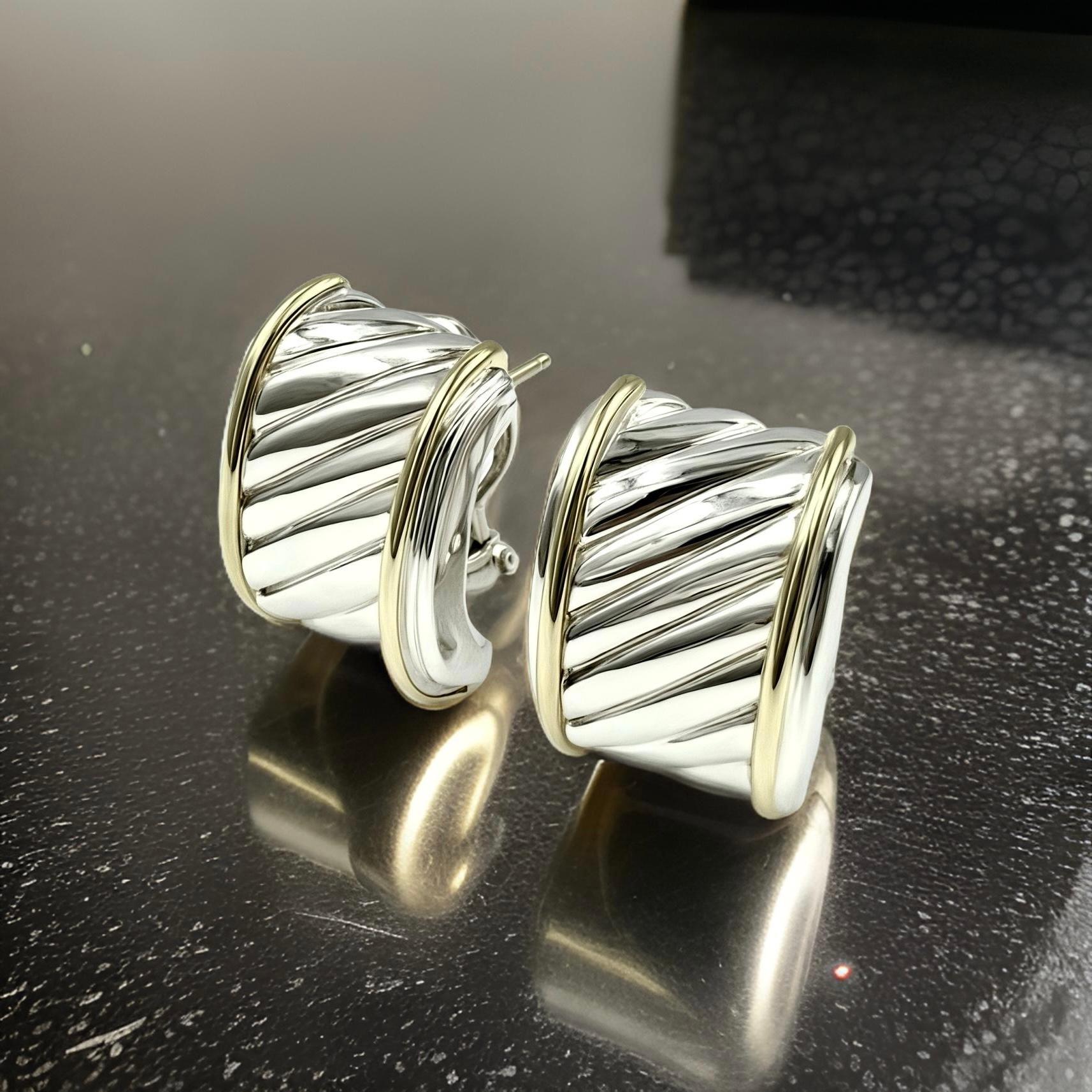 David Yurman Authentic Estate Earrings 14k Gold + Silver In Good Condition For Sale In Brooklyn, NY