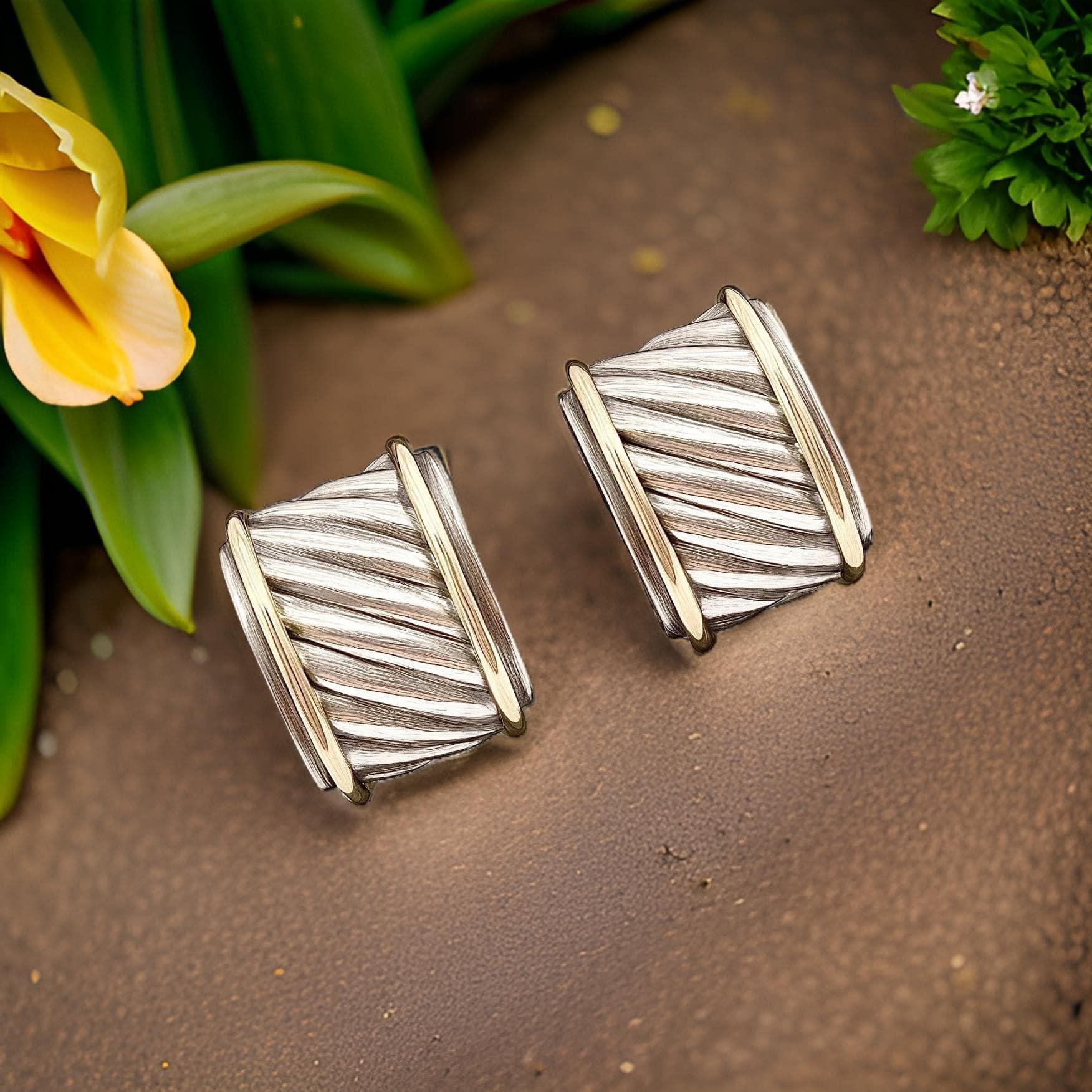 David Yurman Authentic Estate Earrings 14k Gold + Silver For Sale 2