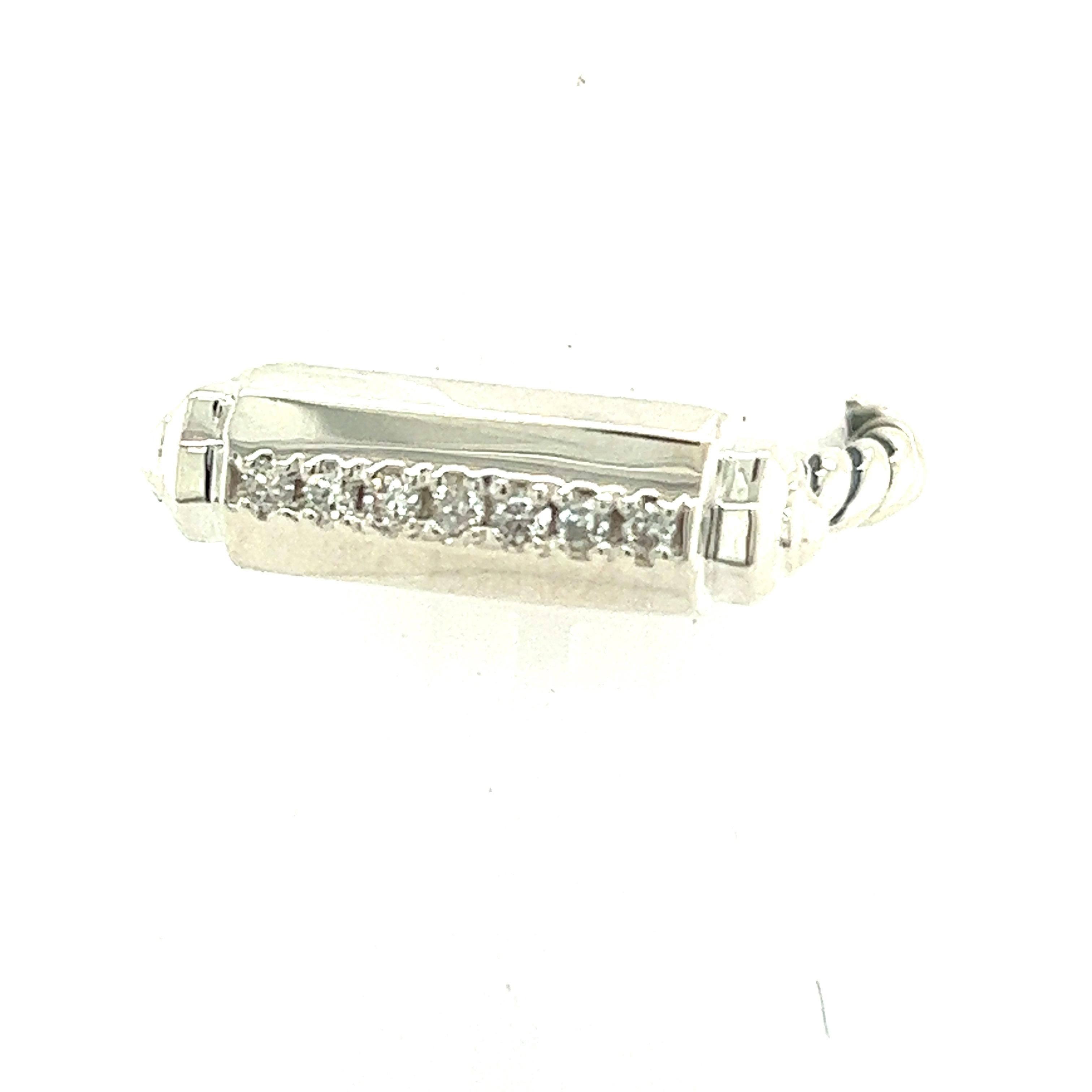 David Yurman Authentic Estate Lexington Barrel Ring Size 8 Silver .23 CT’s In Good Condition In Brooklyn, NY