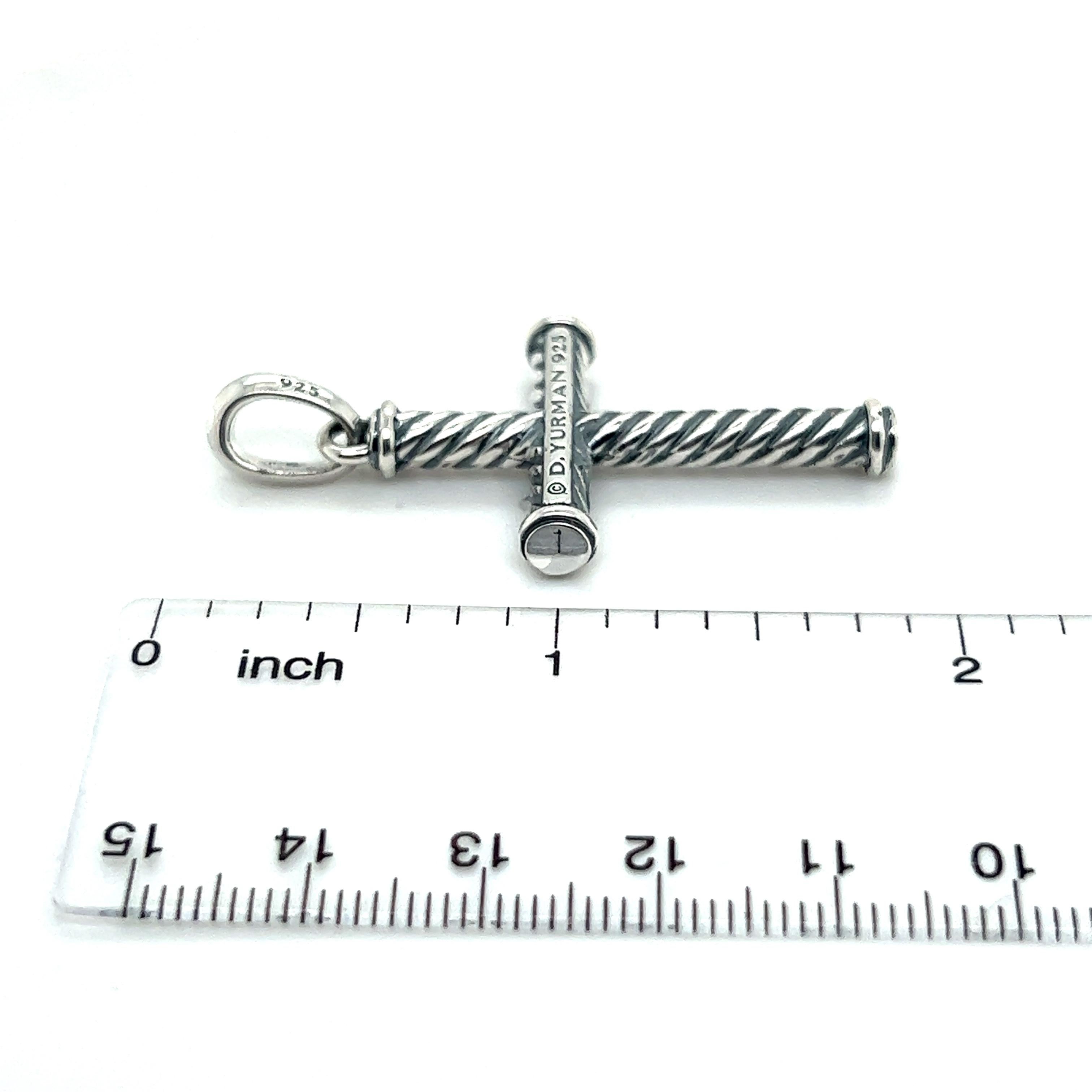 David Yurman Authentic Estate - Croix de câble unisexe en argent Bon état - En vente à Brooklyn, NY