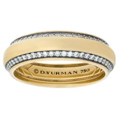 David Yurman beveled band ring in yello gold with 0.67 carats in diamonds.