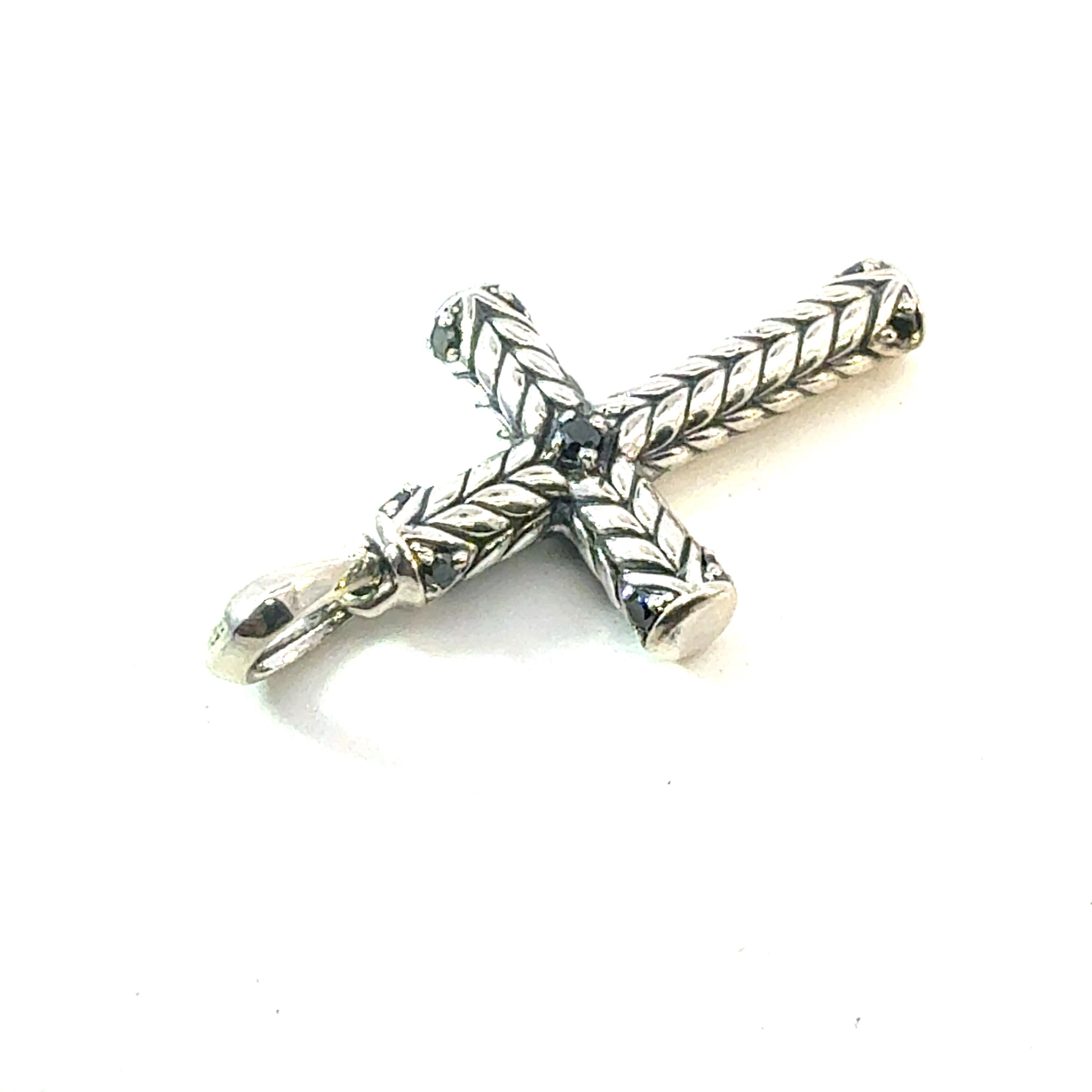 David Yurman Black Diamond Cross Pendant Sterling Silver Estate in vendita 1
