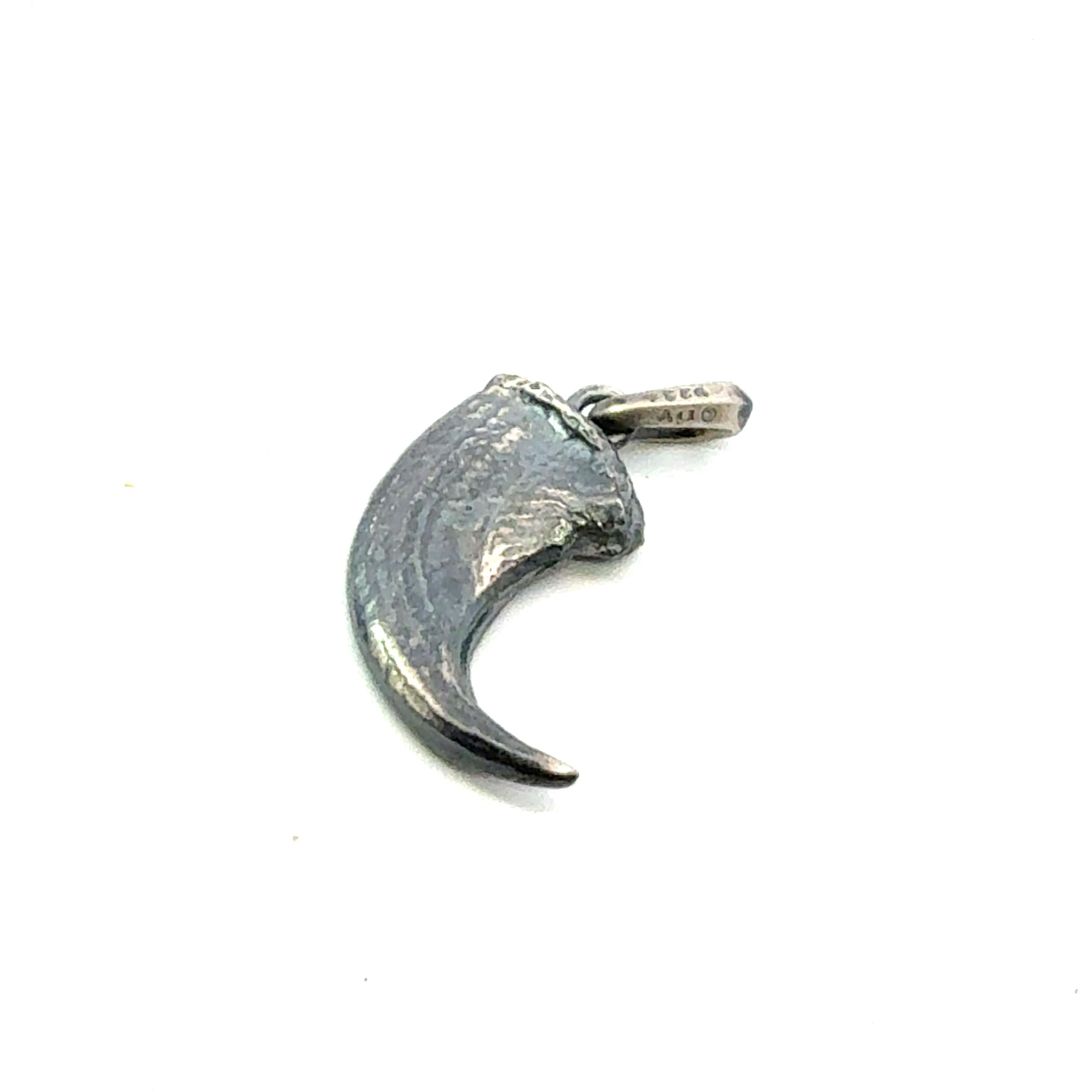 Taille mixte David Yurman Black Diamond Saber Tooth Pendant Sterling Silver Estate en vente