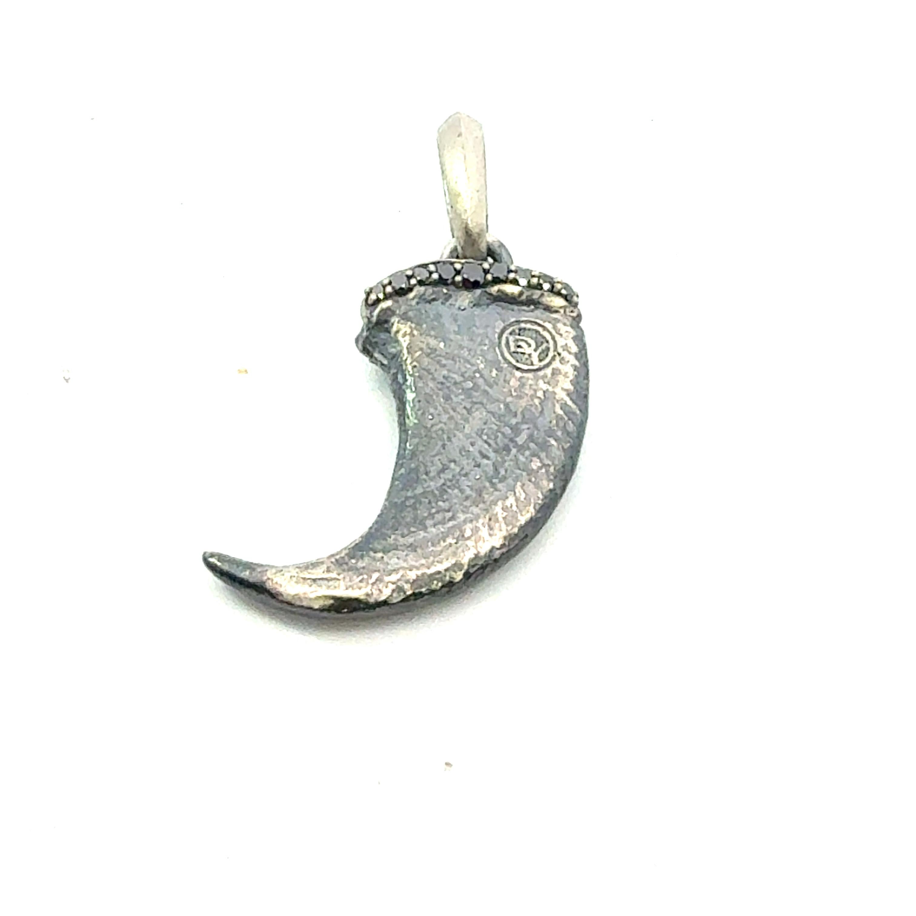 David Yurman Black Diamond Saber Tooth Pendant Sterling Silver Estate en vente