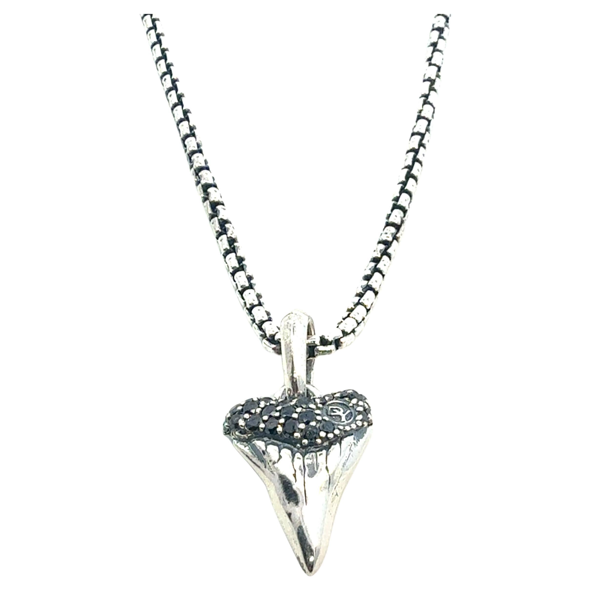 David Yurman Black Diamond Shark tooth Necklace 20" Sterling Silver Estate (collier en argent)