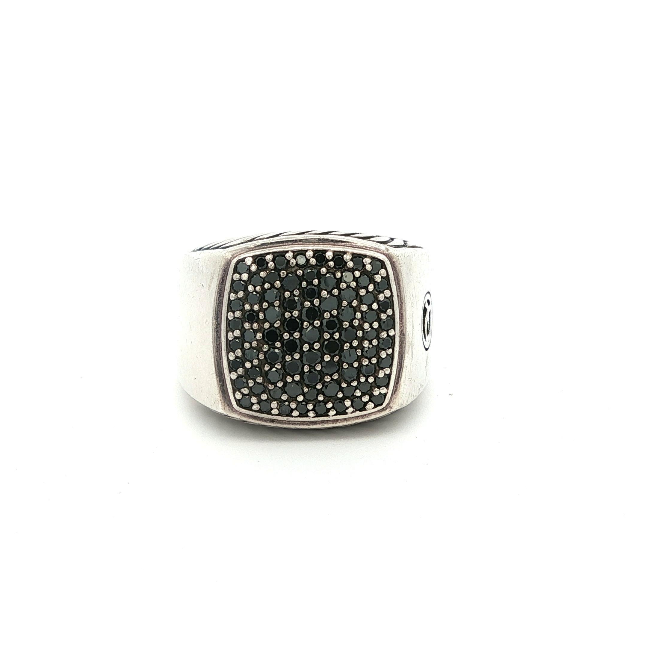 David Yurman Anello con diamante nero in argento sterling. L'anello presenta circa 1,80 carati di diamanti neri incastonati. Taglia 8,75