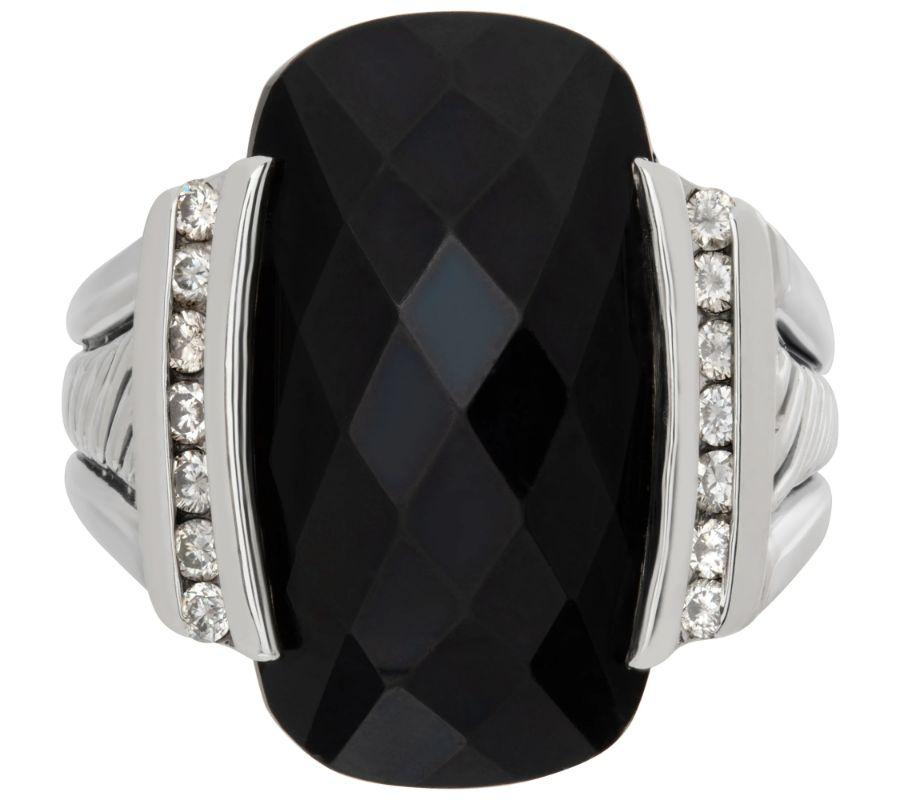 David Yurman black onyx ring with side diamond accents set in 925 sterling silver with trademark cable pattern on shank. Brilliant cut onyx stone measurements 7/8 x 1/2