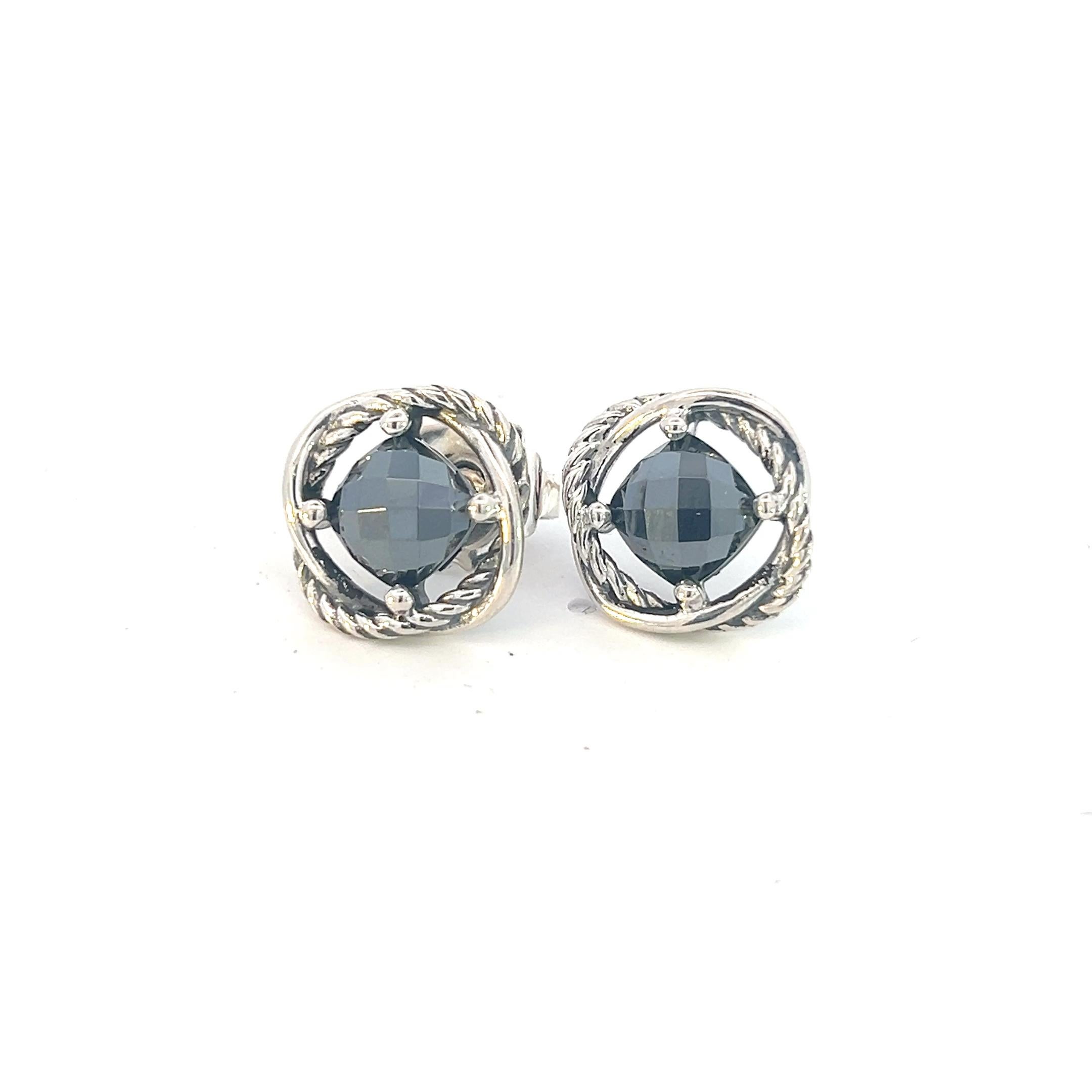Authentic David Yurman Black Orquid Infinity Earrings 14k Gold Silver Estate DY555

Retail: $360.00

These elegant Authentic David Yurman earrings are made of sterling silver.

TRUSTED SELLER SINCE 2002
PLEASE SEE OUR HUNDREDS OF POSITIVE FEEDBACKS