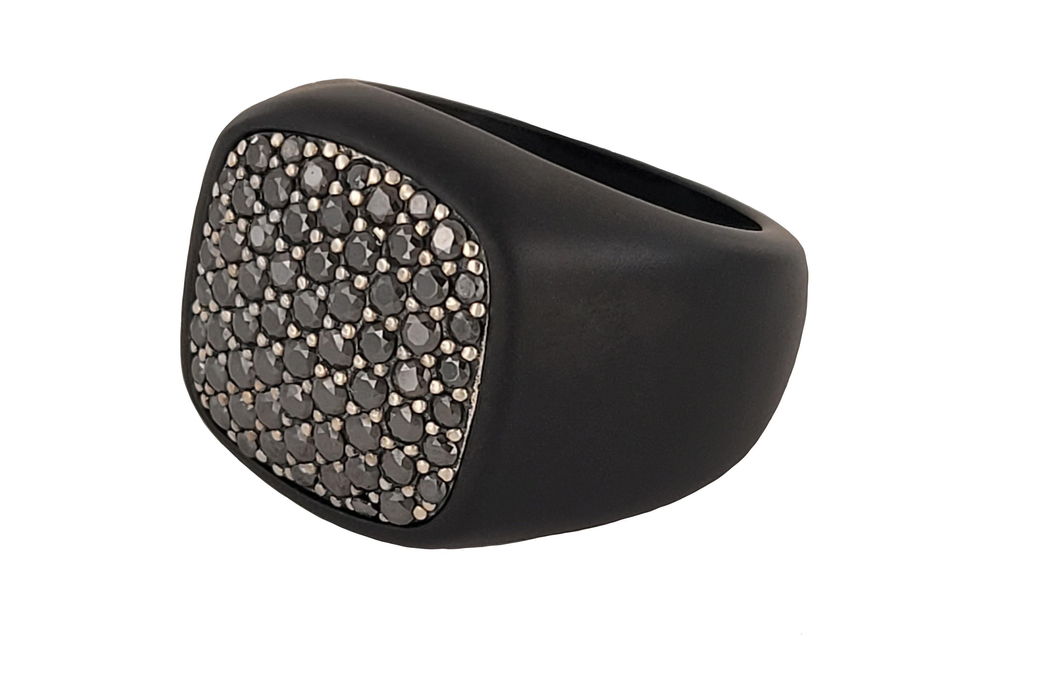 Round Cut David Yurman  Black Titanium Black Diamond Streamline Signet Ring For Sale