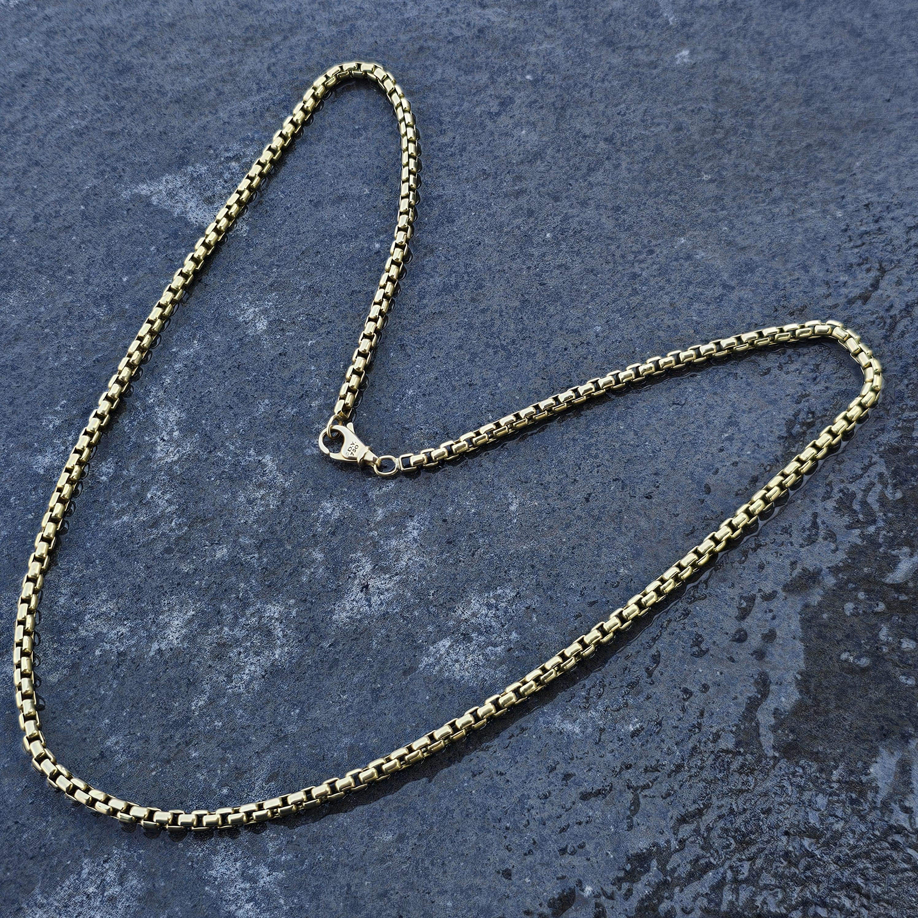 David Yurman, collier boîte en or jaune 18 carats 22