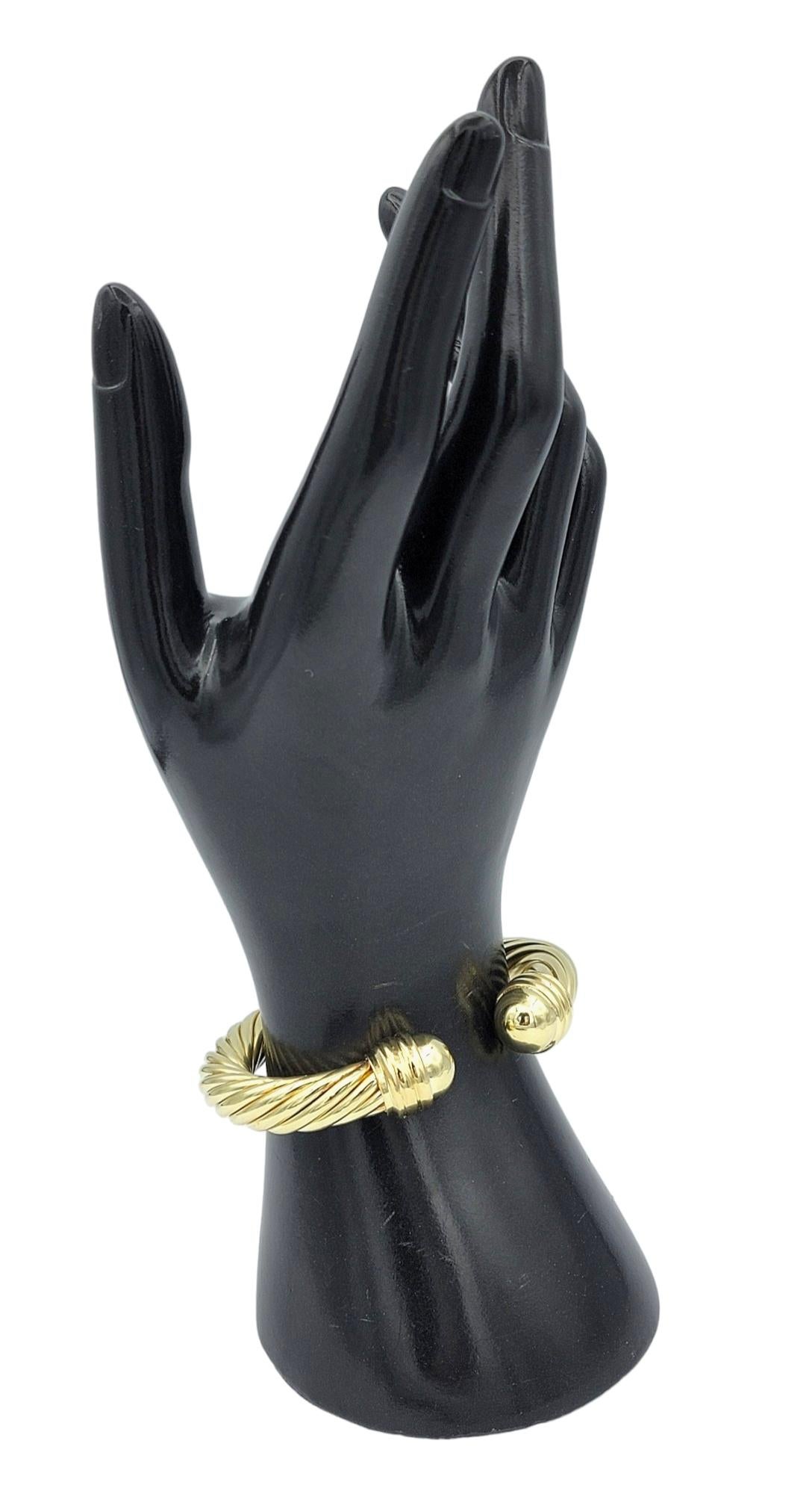Women's or Men's David Yurman Cable Classics 10 mm Hinged Cuff Bracelet in 14 Karat Yellow Gold For Sale