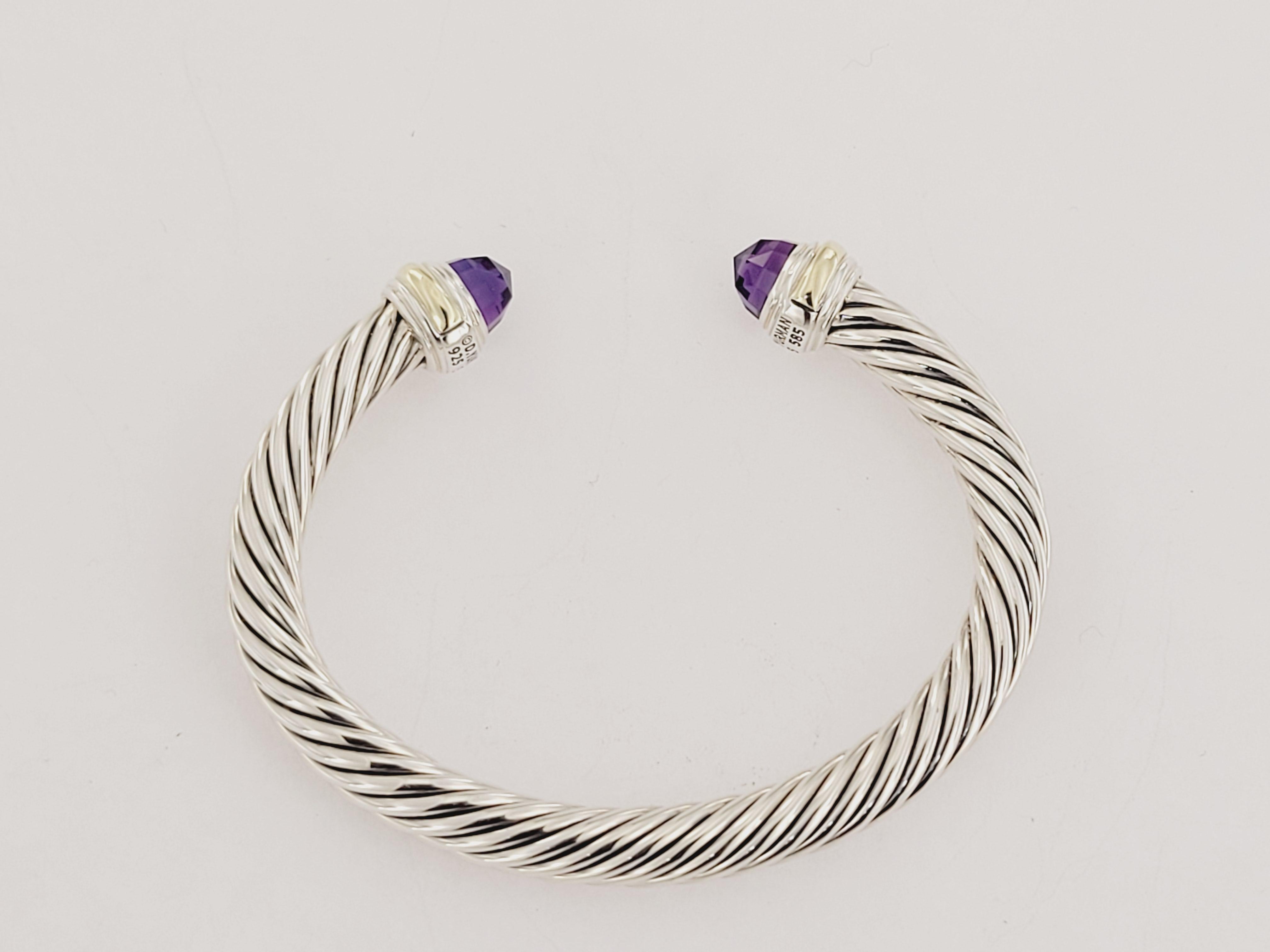 -Sterling silver&14K yellow gold

-Bracelet width, 7mm

-Medium size

-Amethyst

-Comes with David Yurman pouch

-Retail: $895