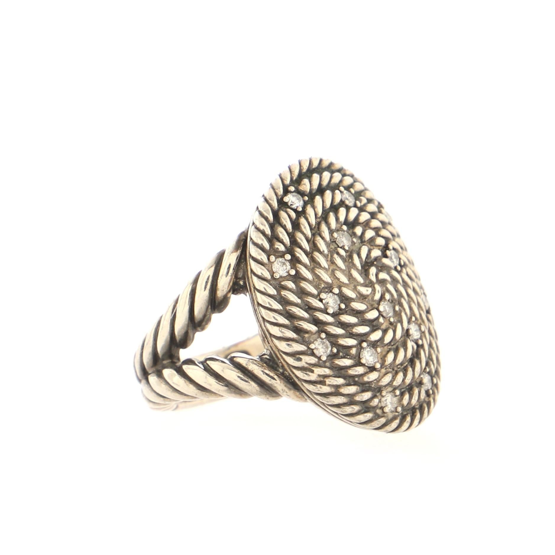 Condition: Good. Moderately heavy wear throughout.
Accessories: No Accessories
Measurements: Size: 5, Width: 4.50 mm
Designer: David Yurman
Model: Cable Coil Oval Ring Sterling Silver with Diamonds
Exterior Color: Silver
Item Number: 178676/1
