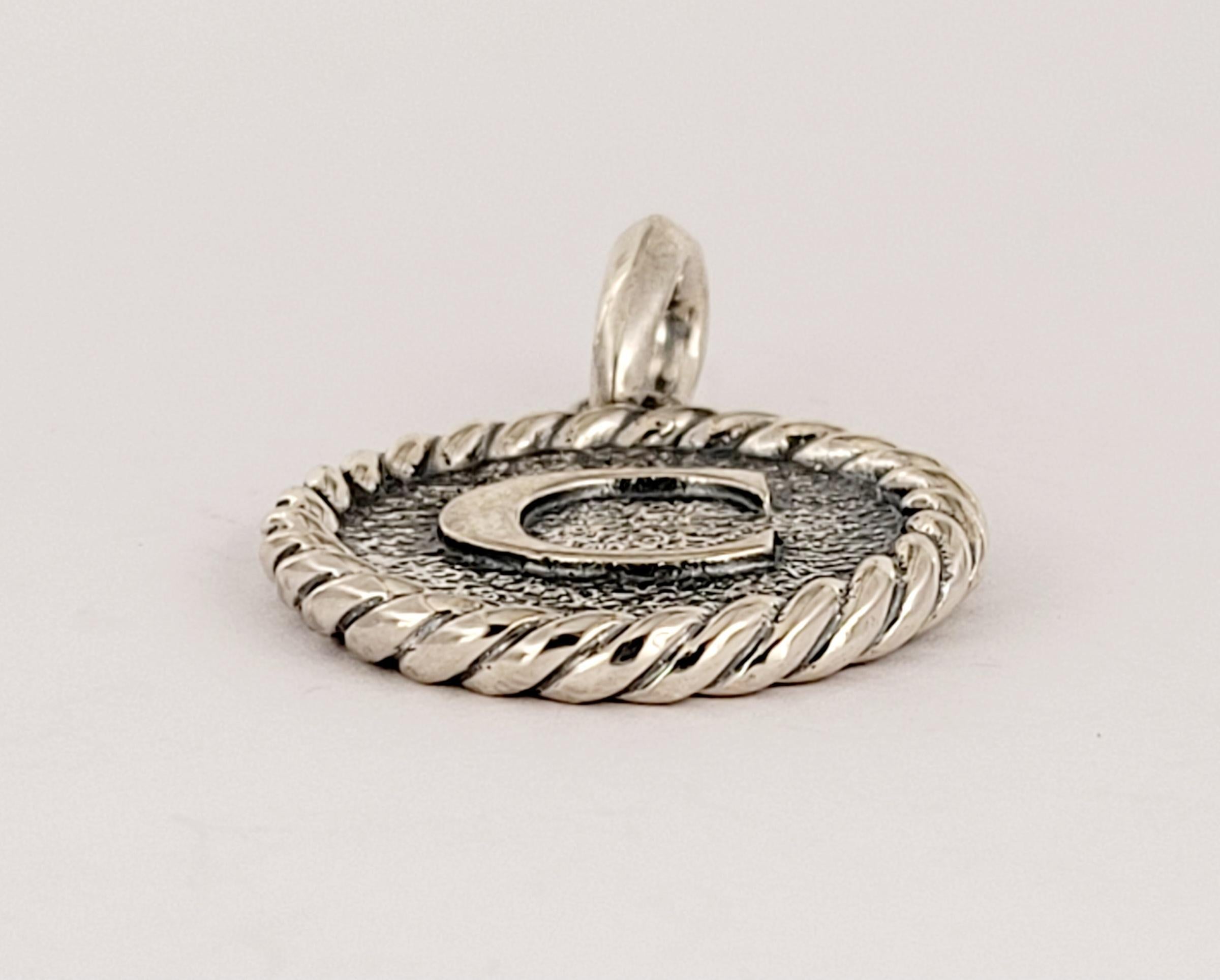 DAVID YURMAN Kabel-Sammlerstücke C Initial-Charmler-Anhänger aus Sterlingsilber Damen
