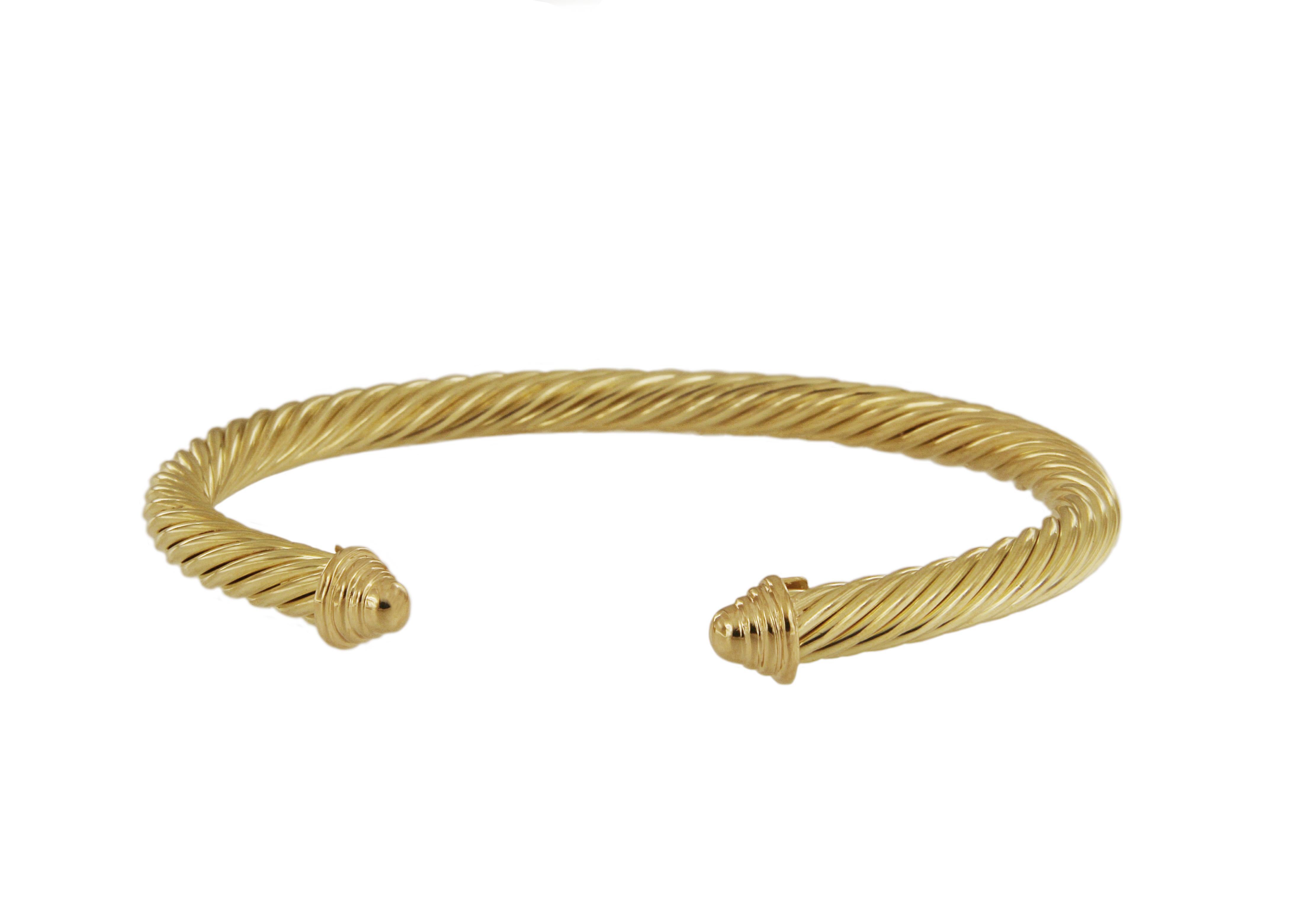 David Yurman Cable Yellow Gold Bangle Bracelet In New Condition In New York, NY