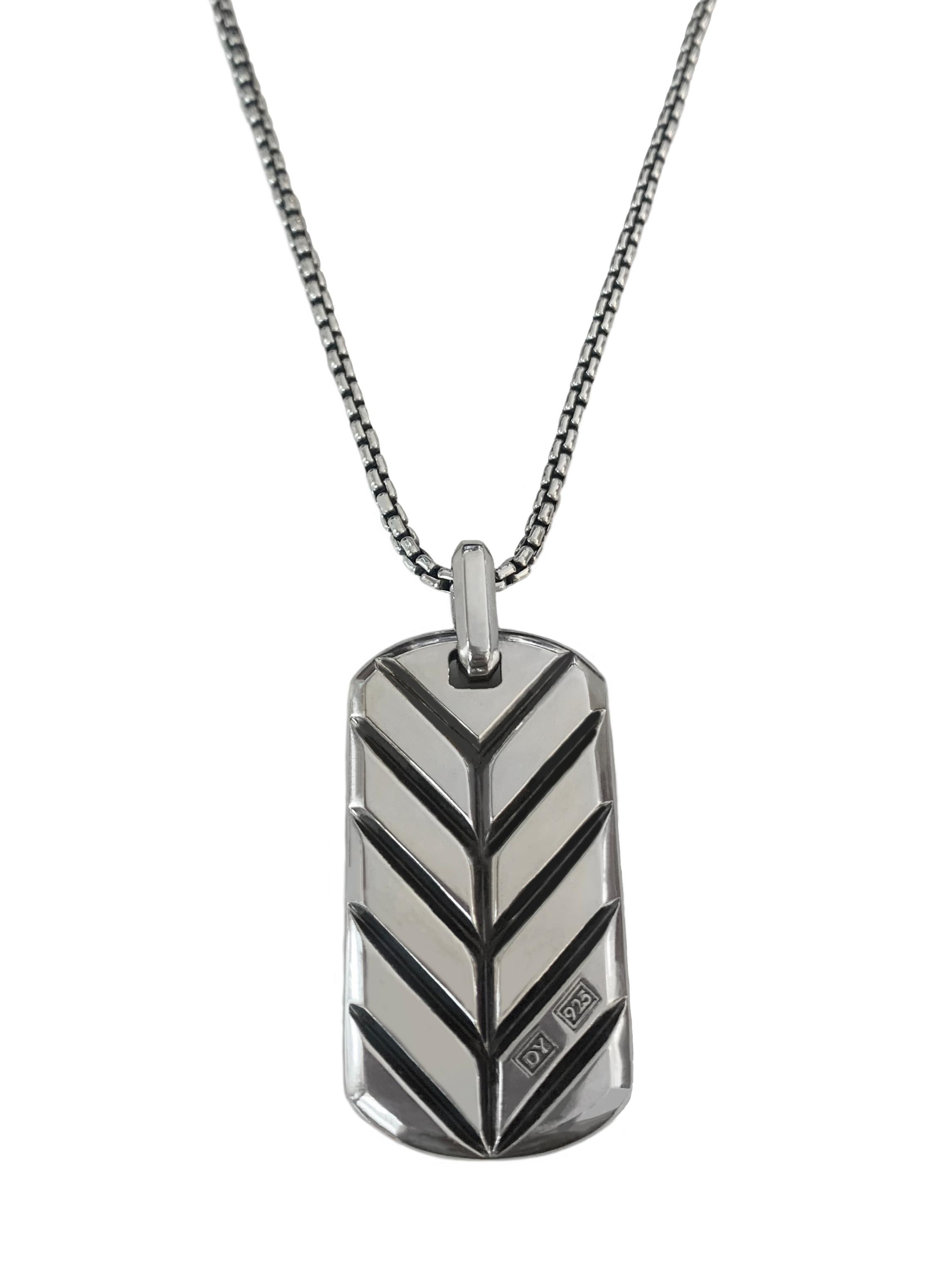 David Yurman Ciondolo con diamante nero e catenina DY con etichetta Chevron In condizioni ottime in vendita a New York, NY