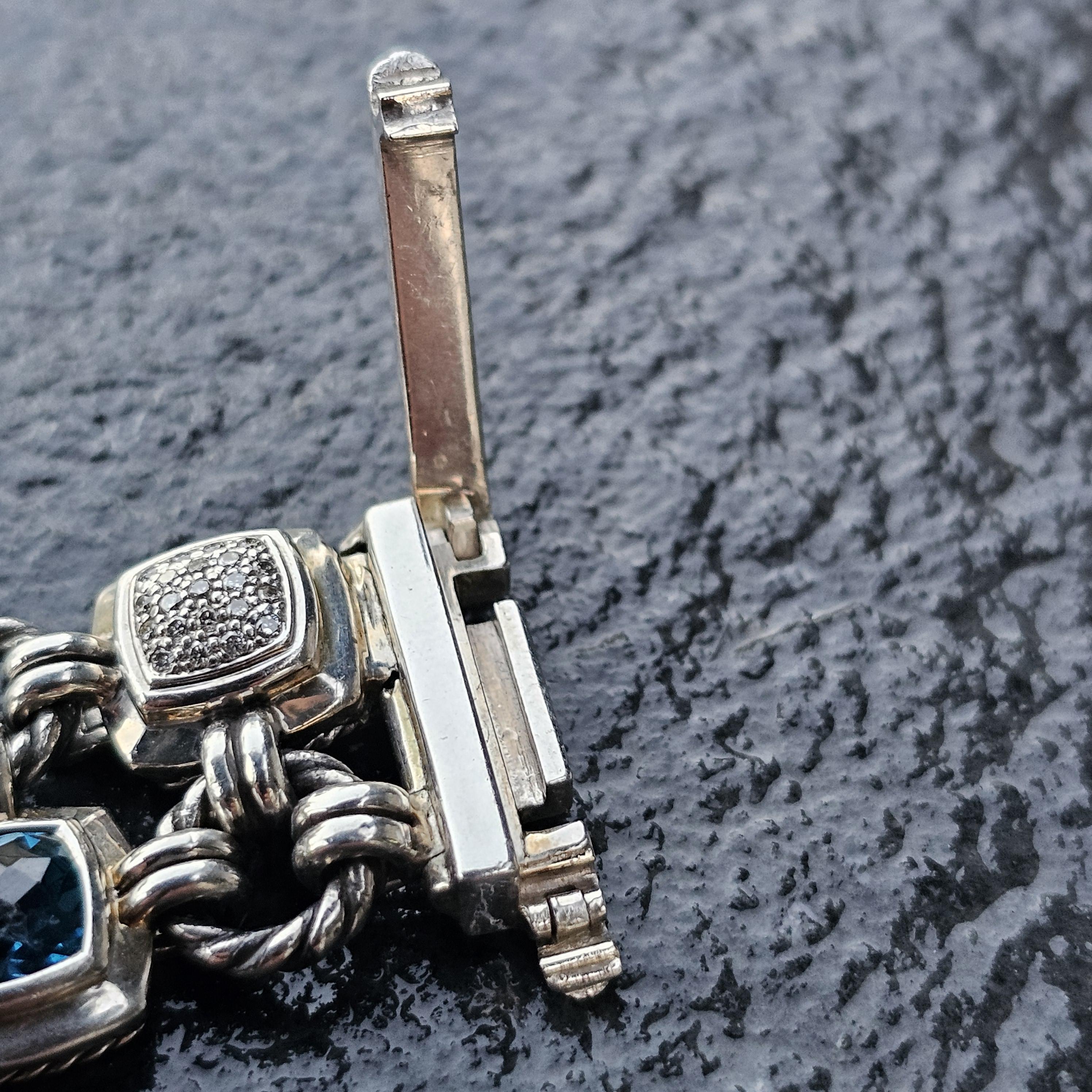 David Yurman Pulsera Chiclet 2 Filas Cojín de Diamantes Topacio Azul Plata de Ley en venta 7