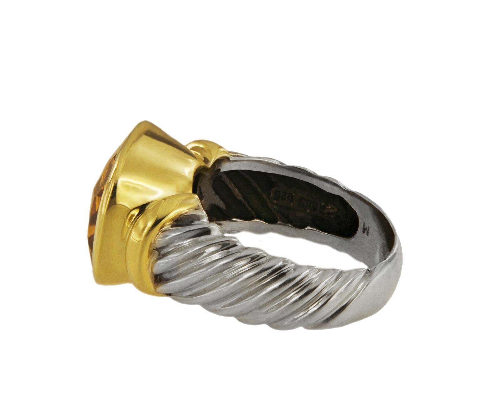 DAVID YURMAN CITRINE NOBLESSE GOLD & SILVER RING.

-Mint condition
-Sterling silver & 14k Yellow Gold
-Ring size: 8
-Citrine: 11x14mm

*Comes with David Yurman pouch.