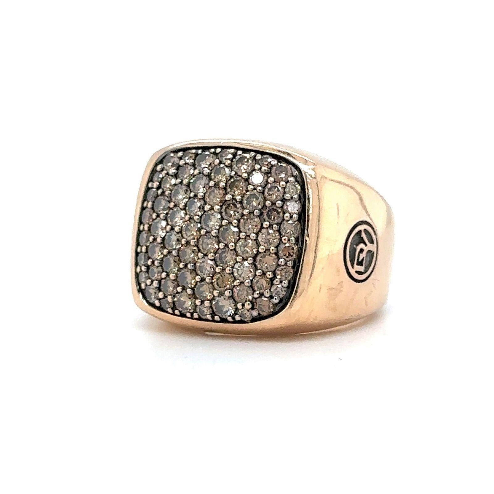 David Yurman Cognac 18k Rose Gold Diamond Streamline Signet Ring Size 7.75

Condition:  Excellent Condition, Professionally Cleaned and Polished
Metal:  18k Gold (Marked, and Professionally Tested)
Weight:  29.2g
Diamonds:  Round Cut Cognac Diamonds