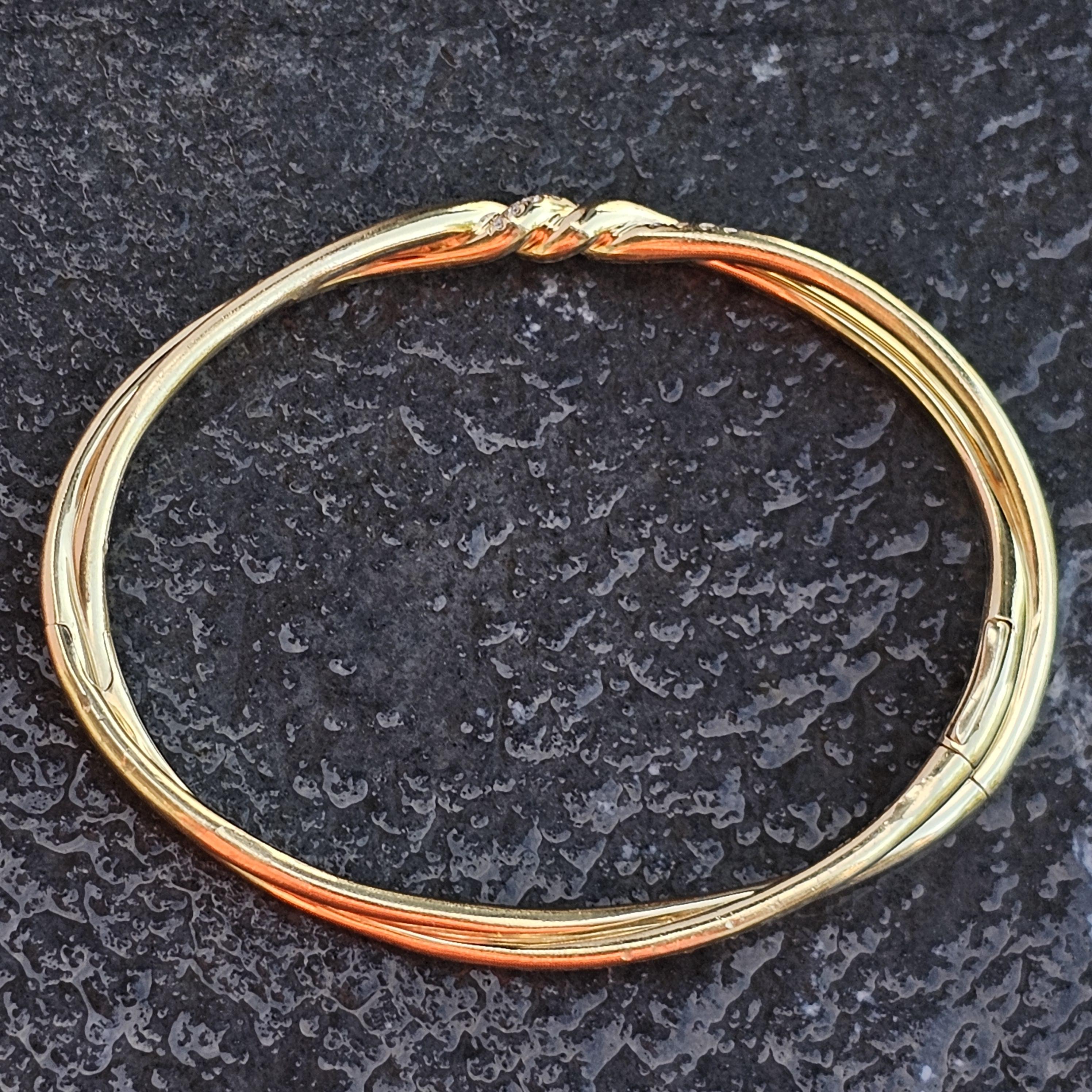 David Yurman Pulsera de brazalete con diamantes en torsión central de oro amarillo de 18 quilates en venta 6