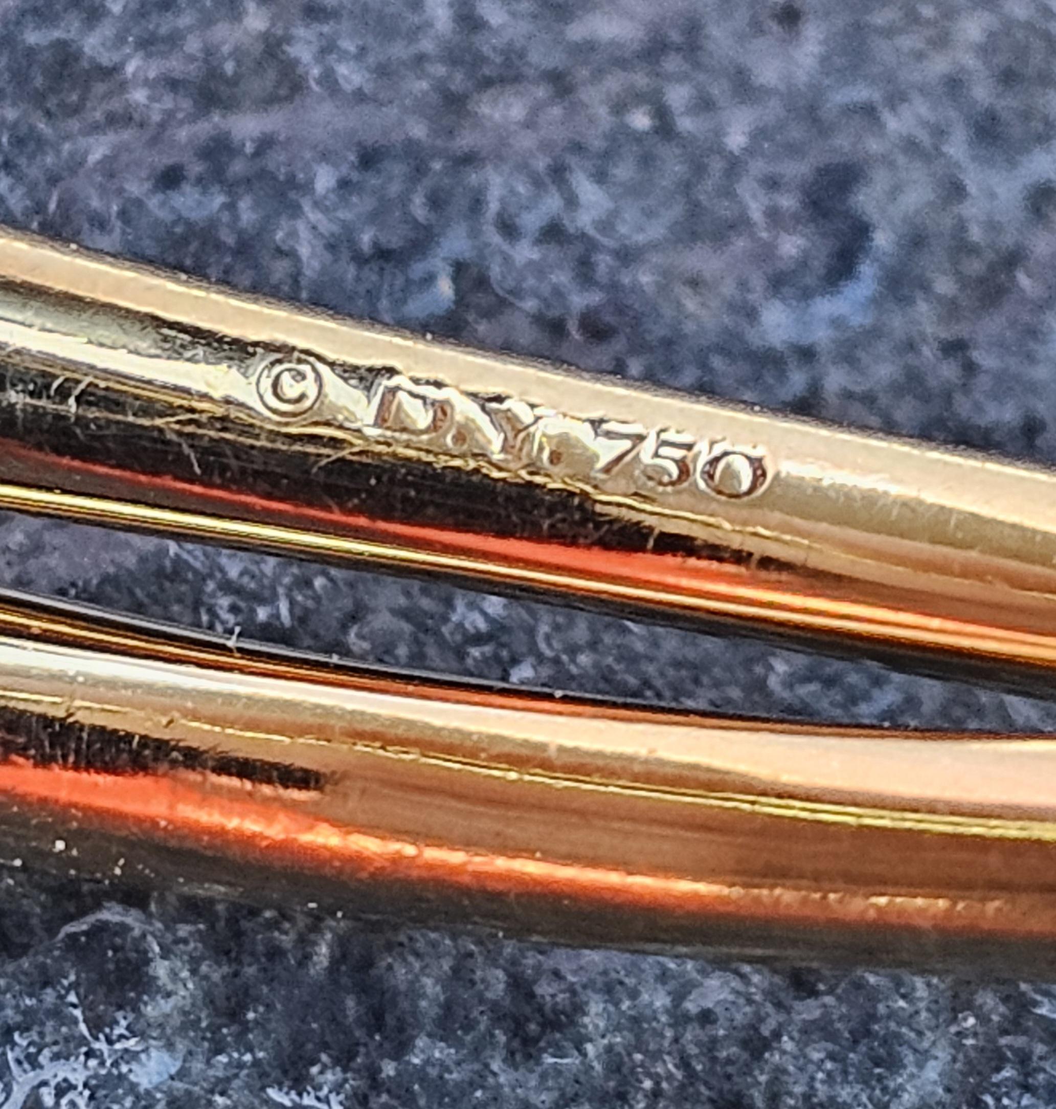 David Yurman Pulsera de brazalete con diamantes en torsión central de oro amarillo de 18 quilates Corte redondo en venta