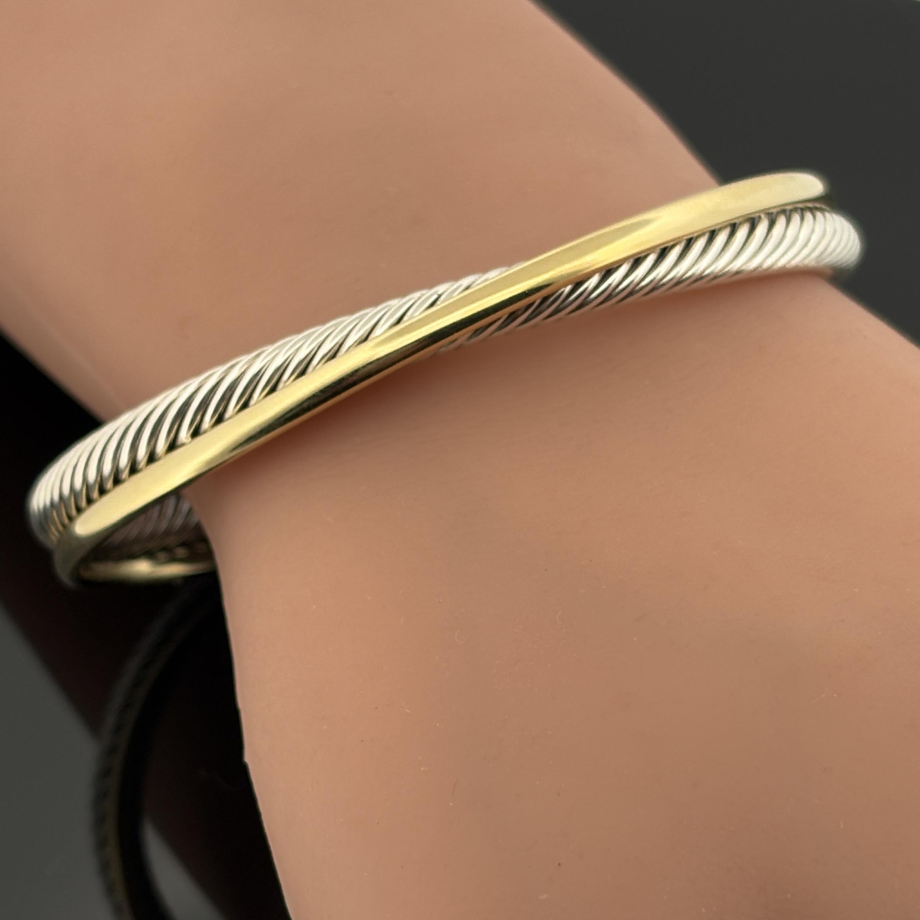David Yurman Bracciale CrossDavid Yurman Crossover a due file 5mm Grande - $1750 in vendita 1