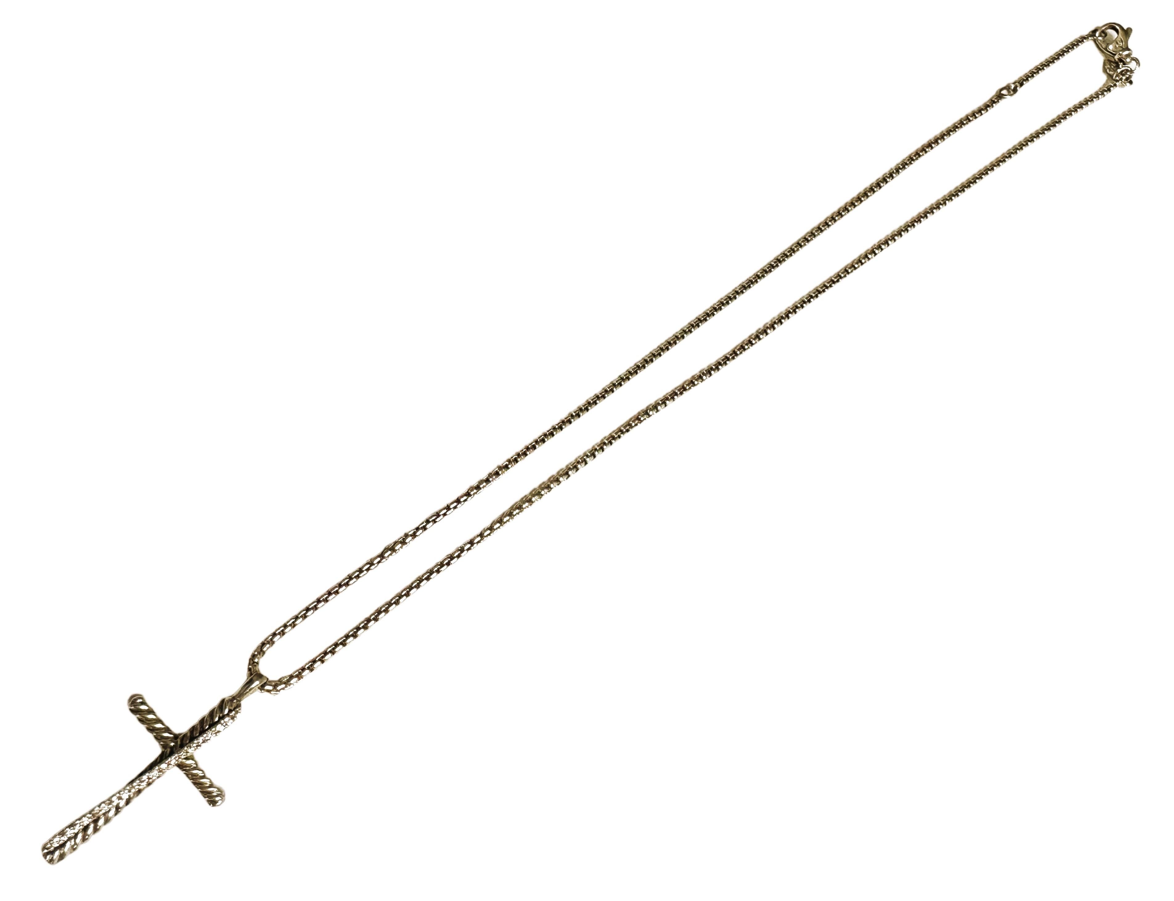 David Yurman Crossover Cross Halskette mit Pave-Diamanten in Sterling Originalverpackung im Zustand „Hervorragend“ im Angebot in Eagan, MN